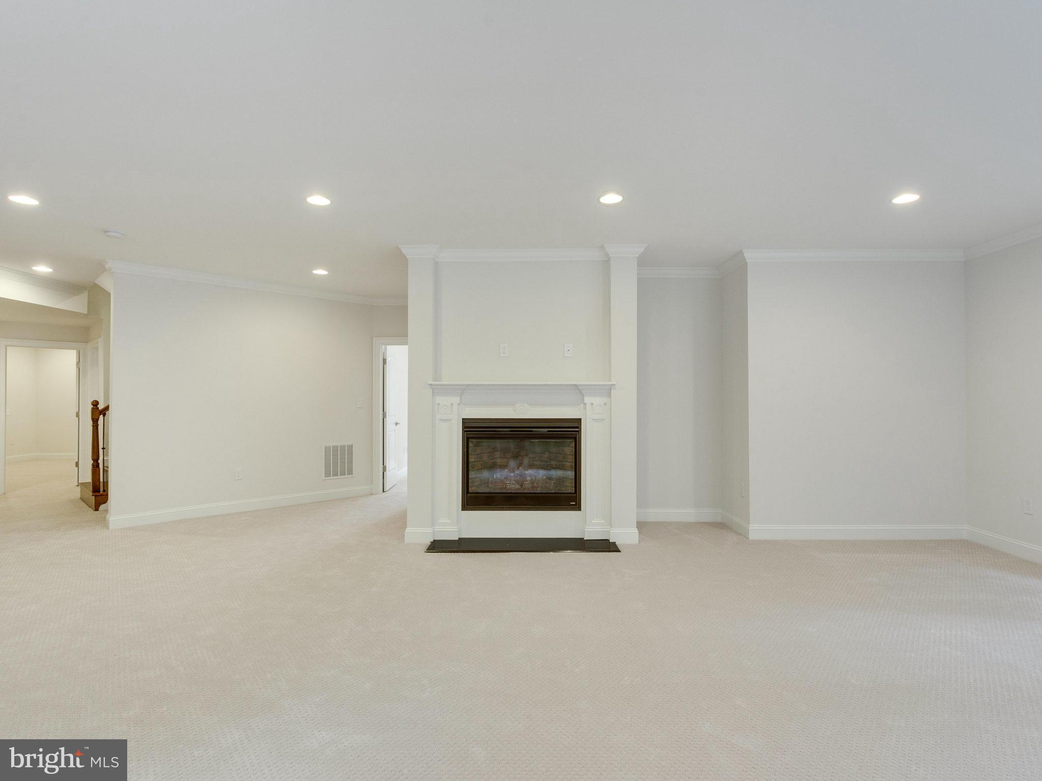 WEST GRASS RIDGE - Residential