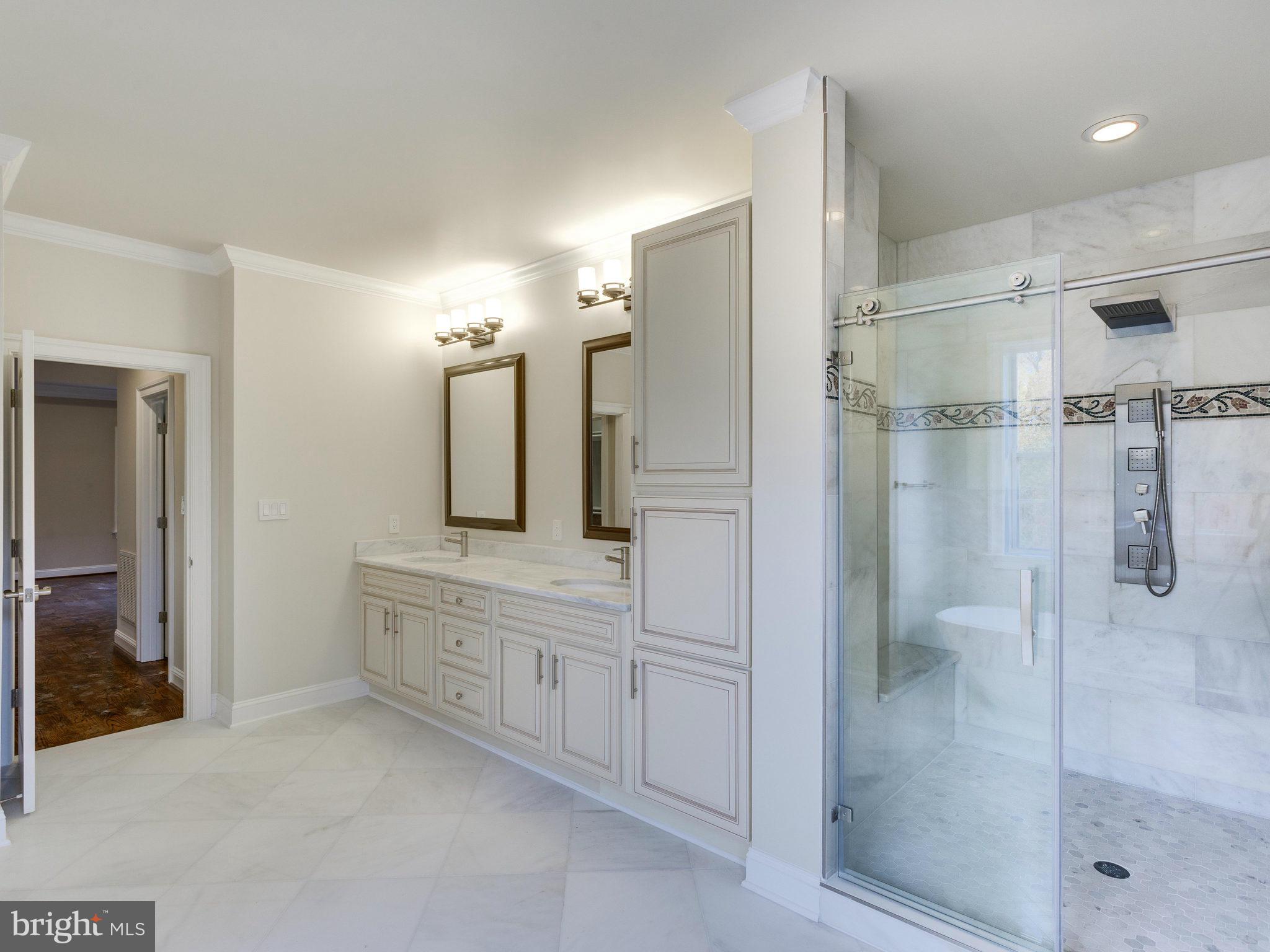 WEST GRASS RIDGE - Residential