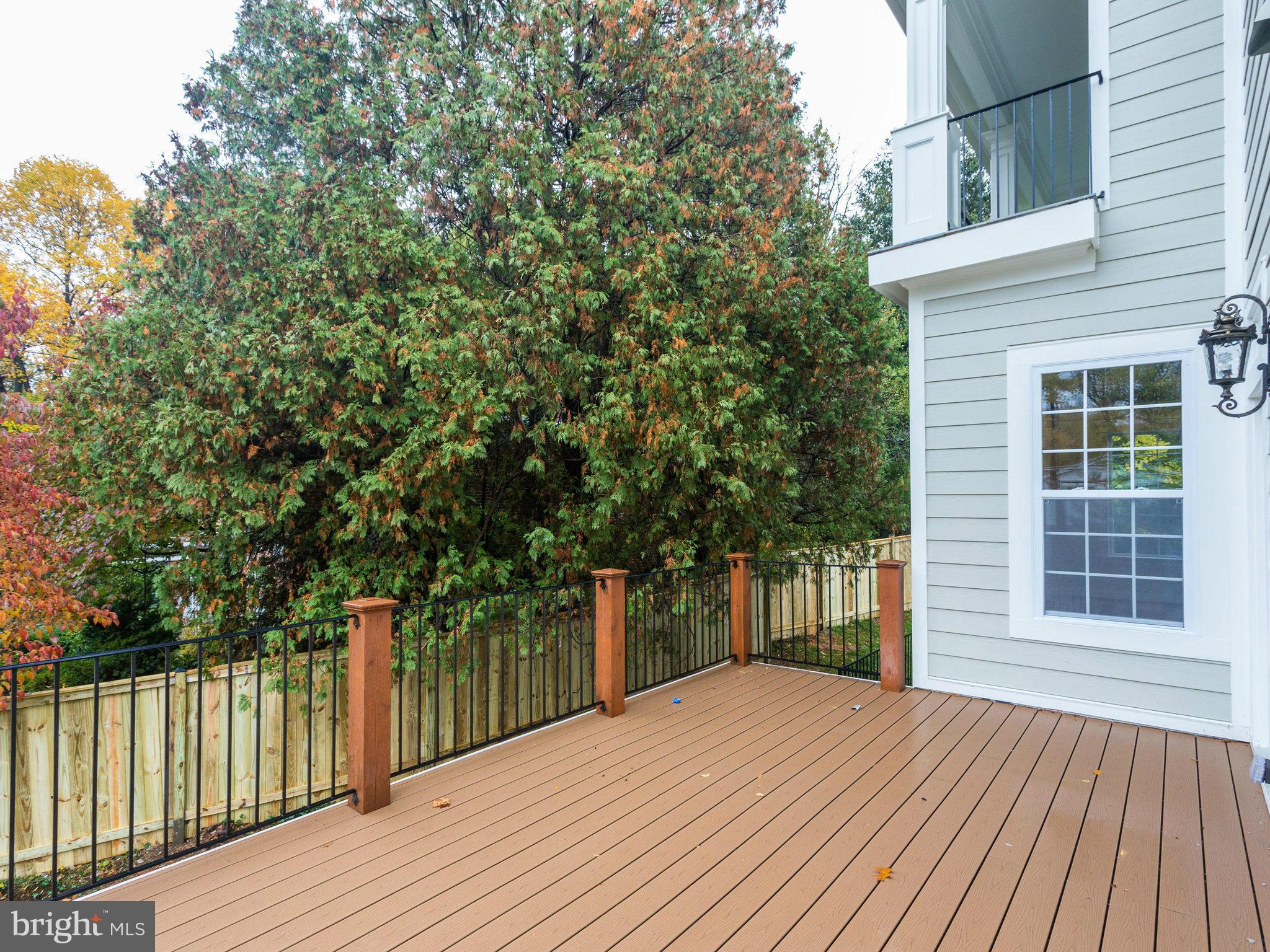 WEST GRASS RIDGE - Residential