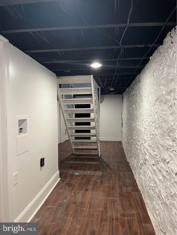 EAST BALTIMORE MIDWAY - Residential Lease