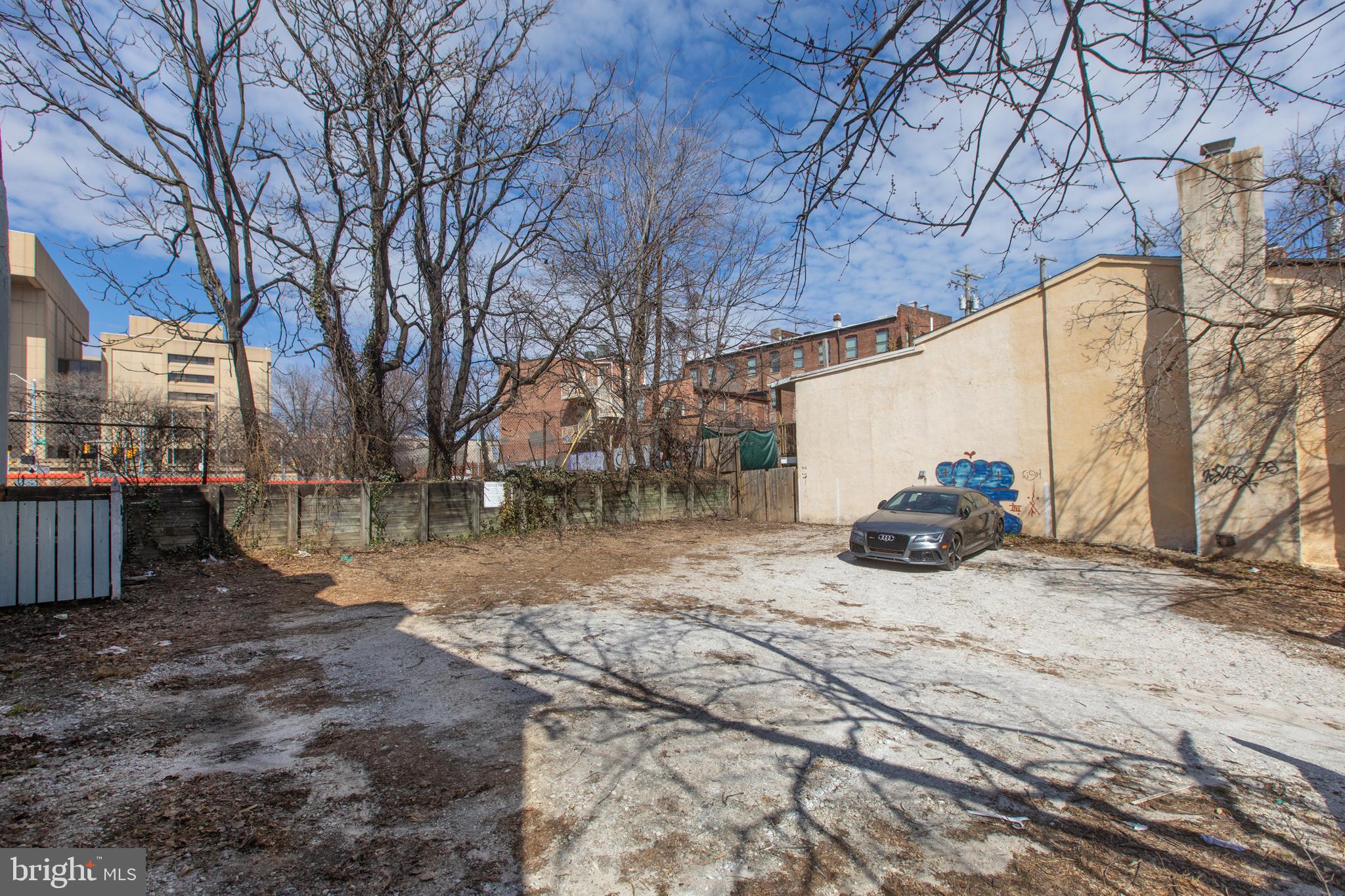 MOUNT VERNON PLACE HISTORIC DISTRICT - Commercial Sale