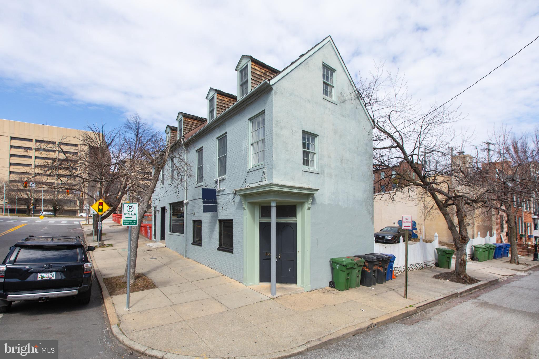 MOUNT VERNON PLACE HISTORIC DISTRICT - Commercial Sale