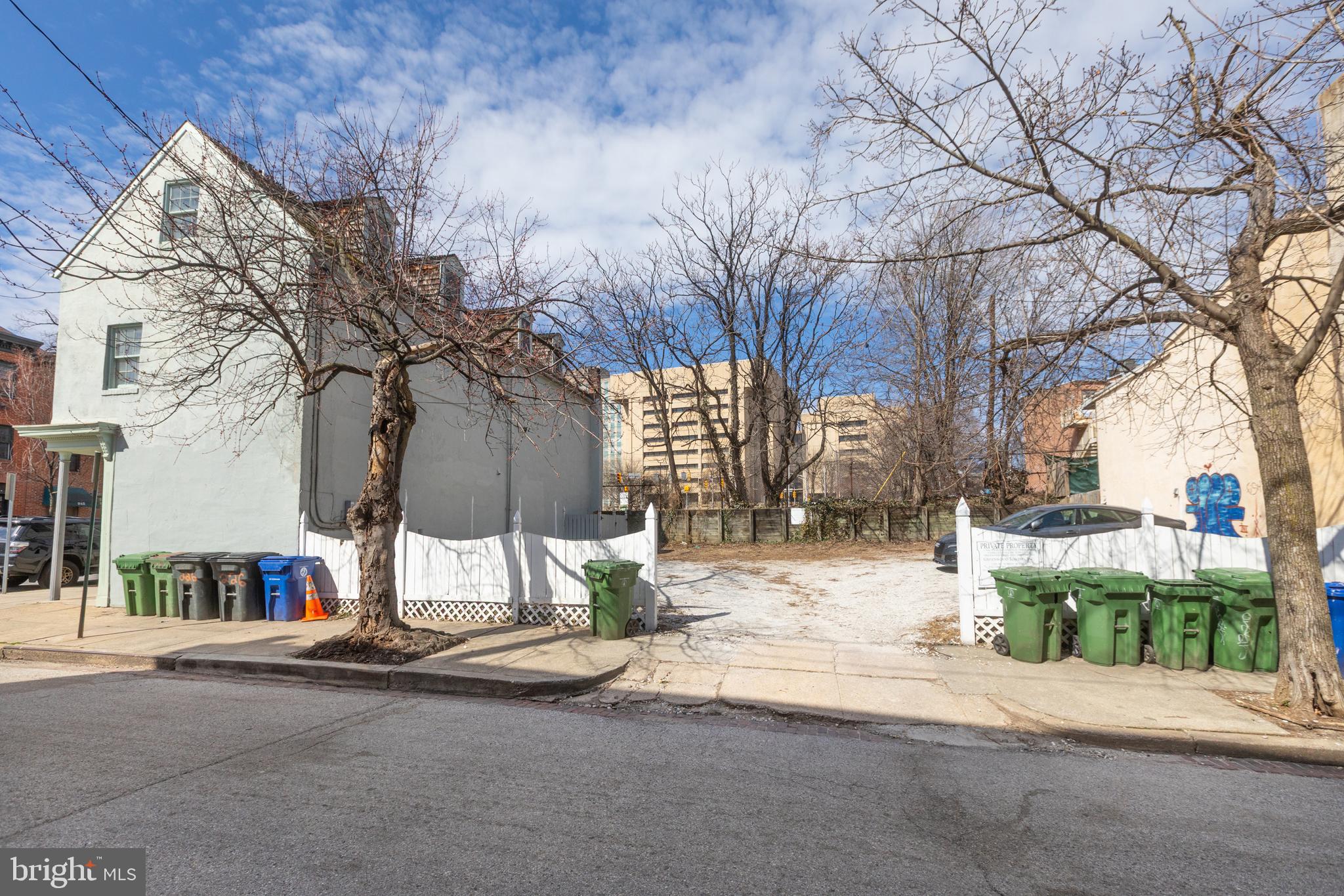 MOUNT VERNON PLACE HISTORIC DISTRICT - Commercial Sale