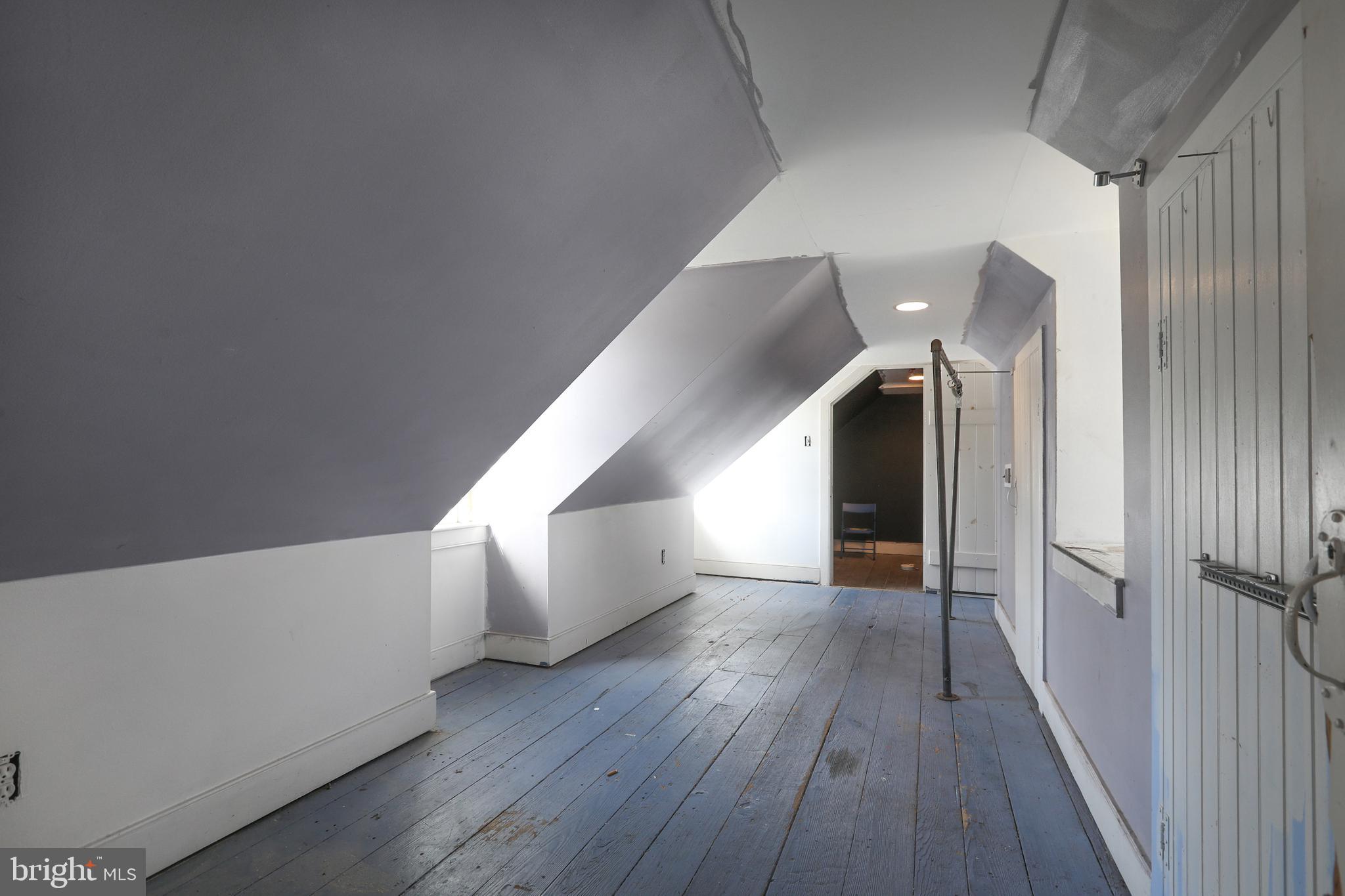 MOUNT VERNON PLACE HISTORIC DISTRICT - Commercial Sale