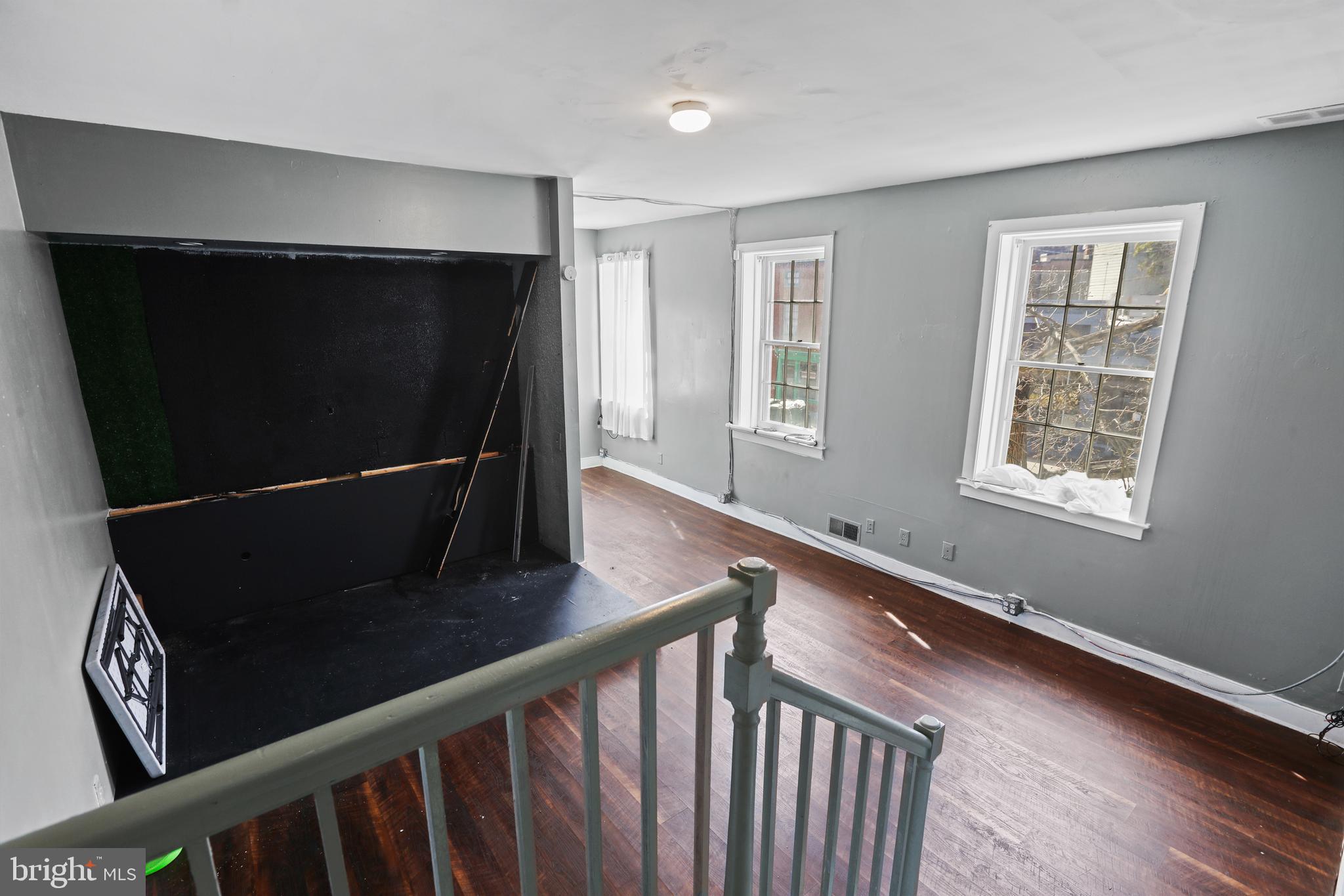 MOUNT VERNON PLACE HISTORIC DISTRICT - Commercial Sale