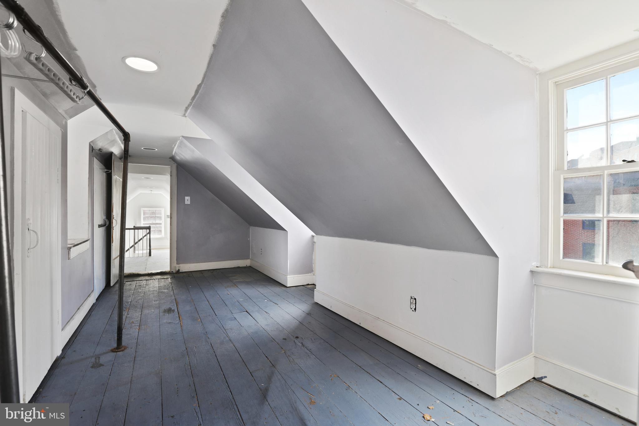 MOUNT VERNON PLACE HISTORIC DISTRICT - Commercial Sale