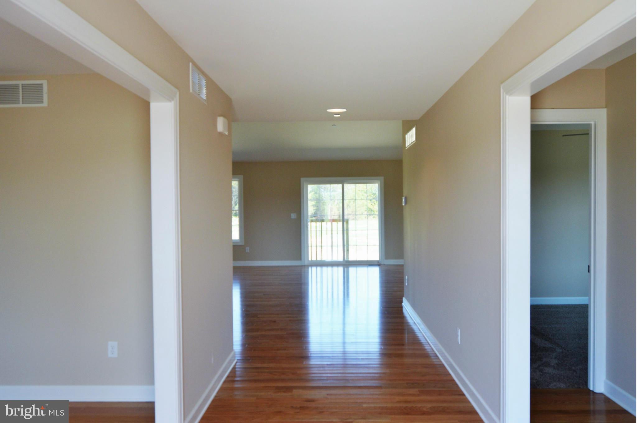 MAGNOLIA HILL - Residential Lease