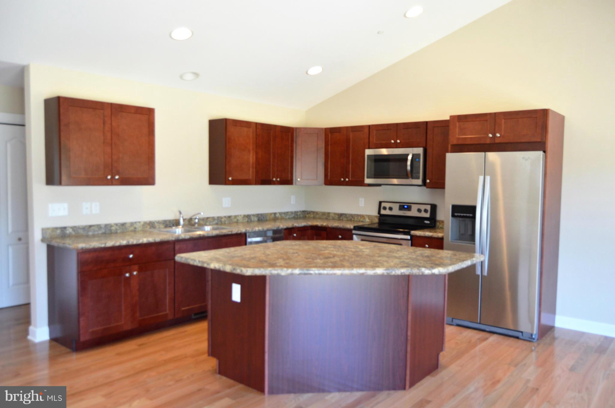 MAGNOLIA HILL - Residential Lease