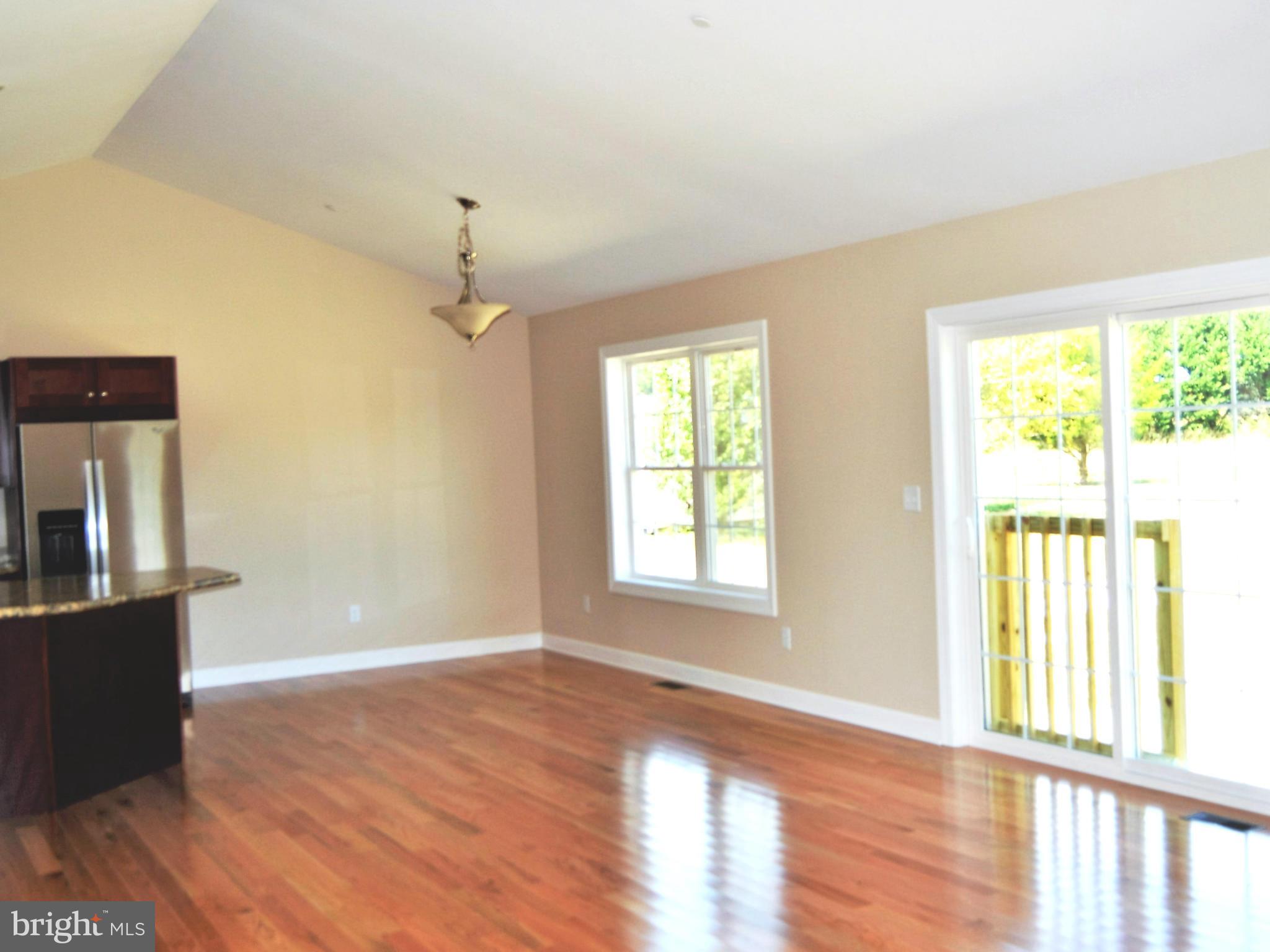 MAGNOLIA HILL - Residential Lease