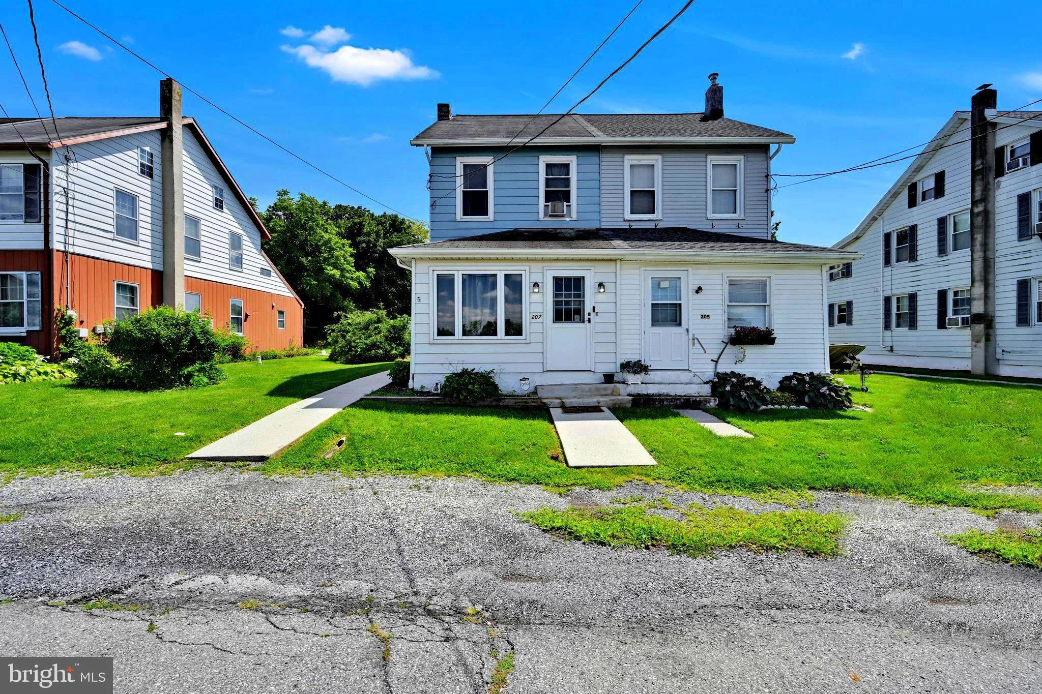 207 E Hunter Street, Lyon Station, PA, 19536