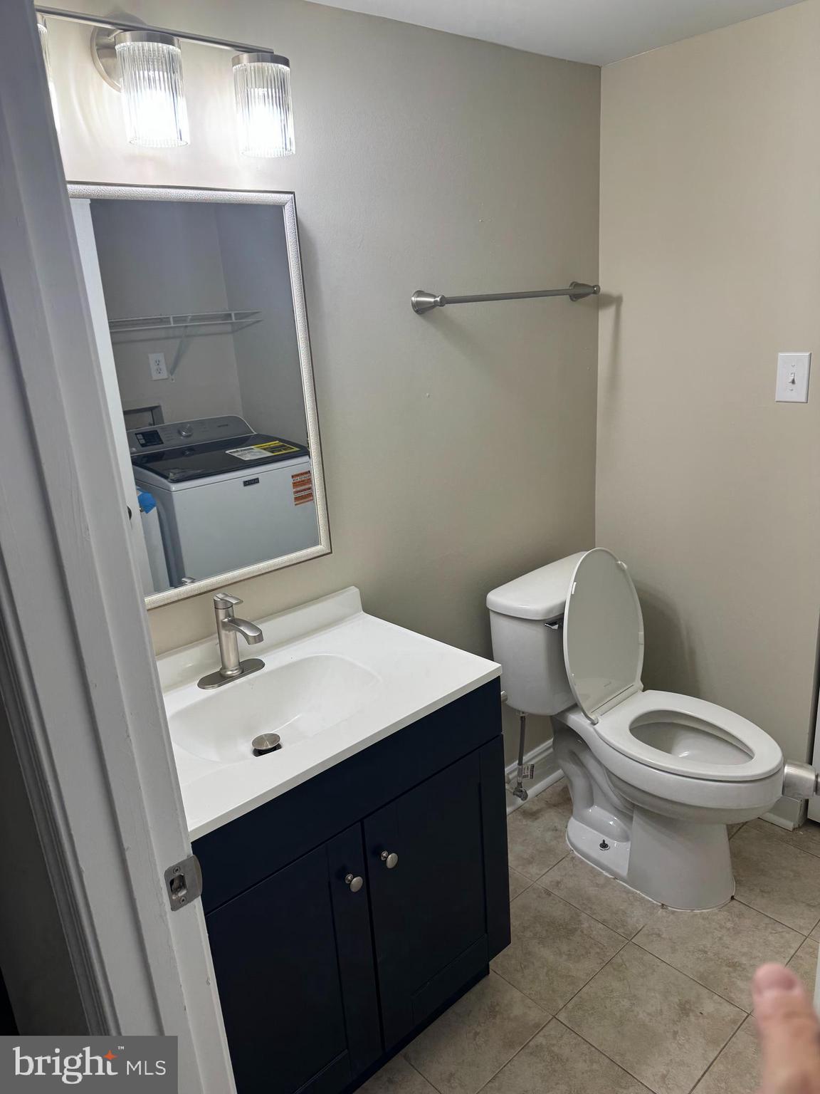 ST CHARLES HUNTINGTON - Residential Lease