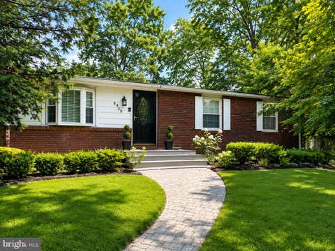 Photo of 8429 Lockwood Road, PASADENA, MD 21122 (MLS # MDAA2149038)
