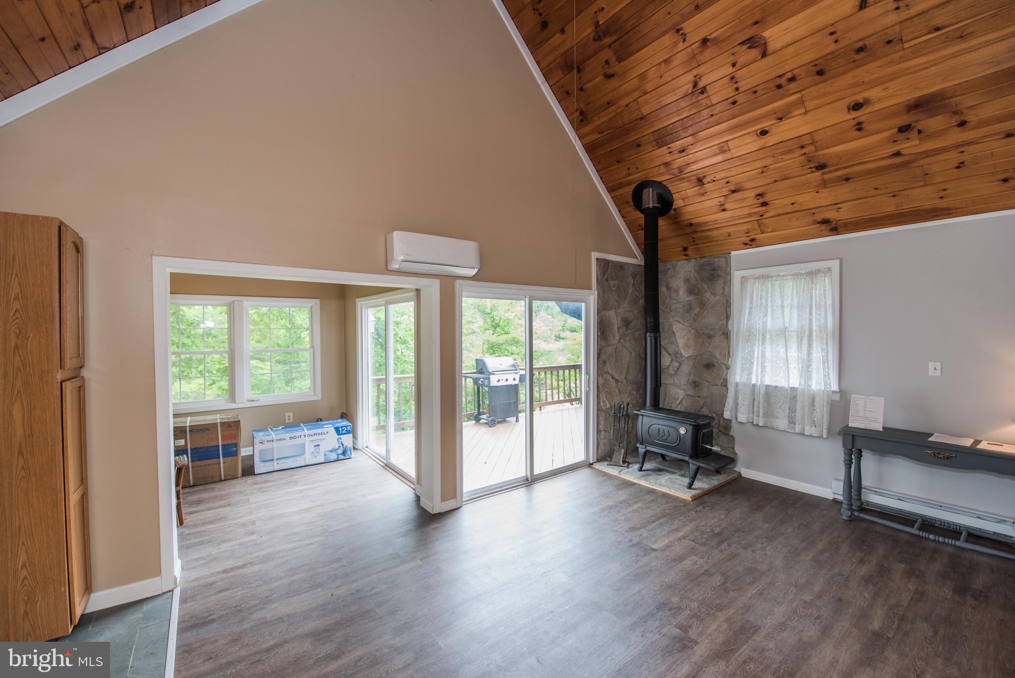 CACAPON RIVER MEADOWS - Residential