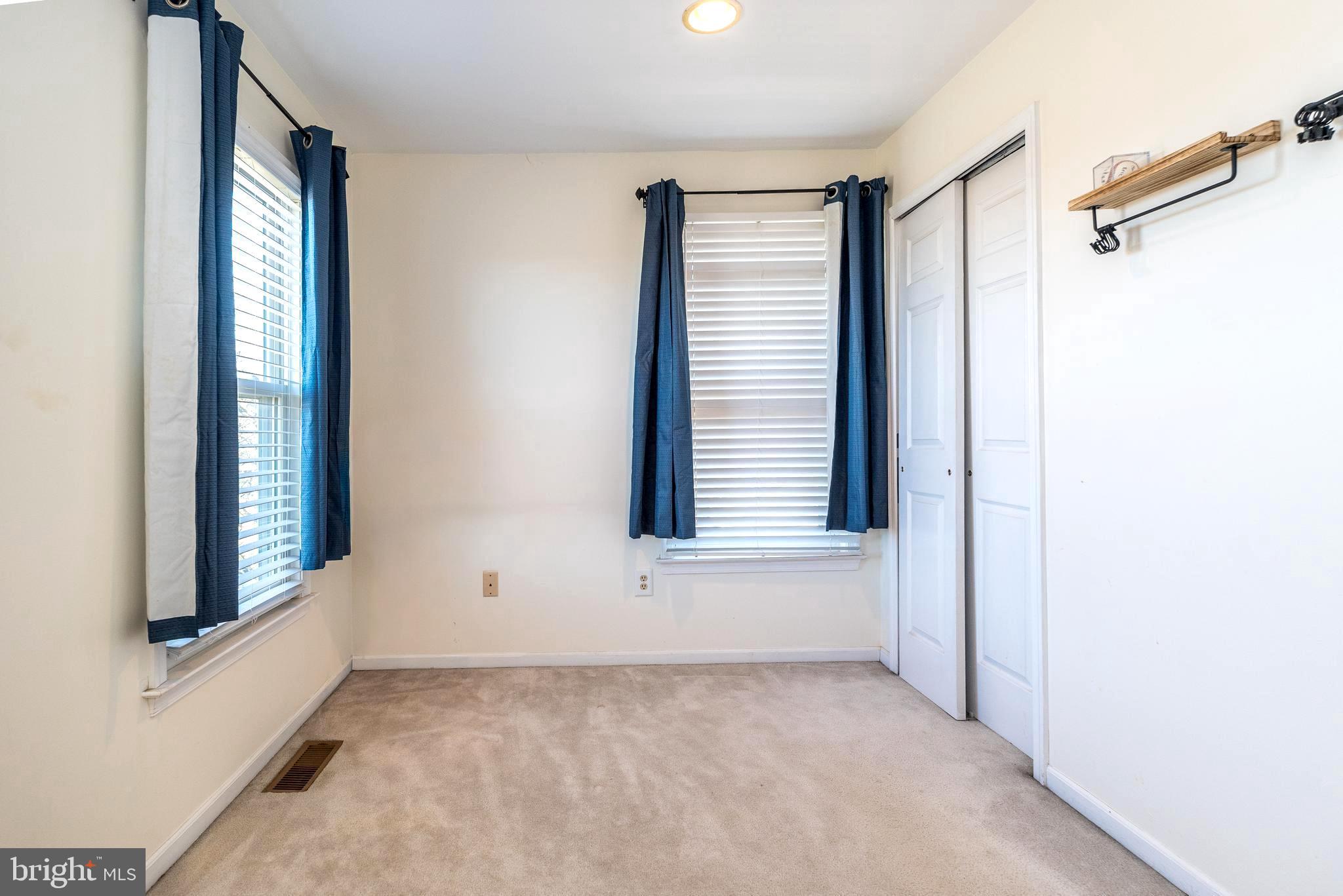 CHARLESTOWNE - Residential