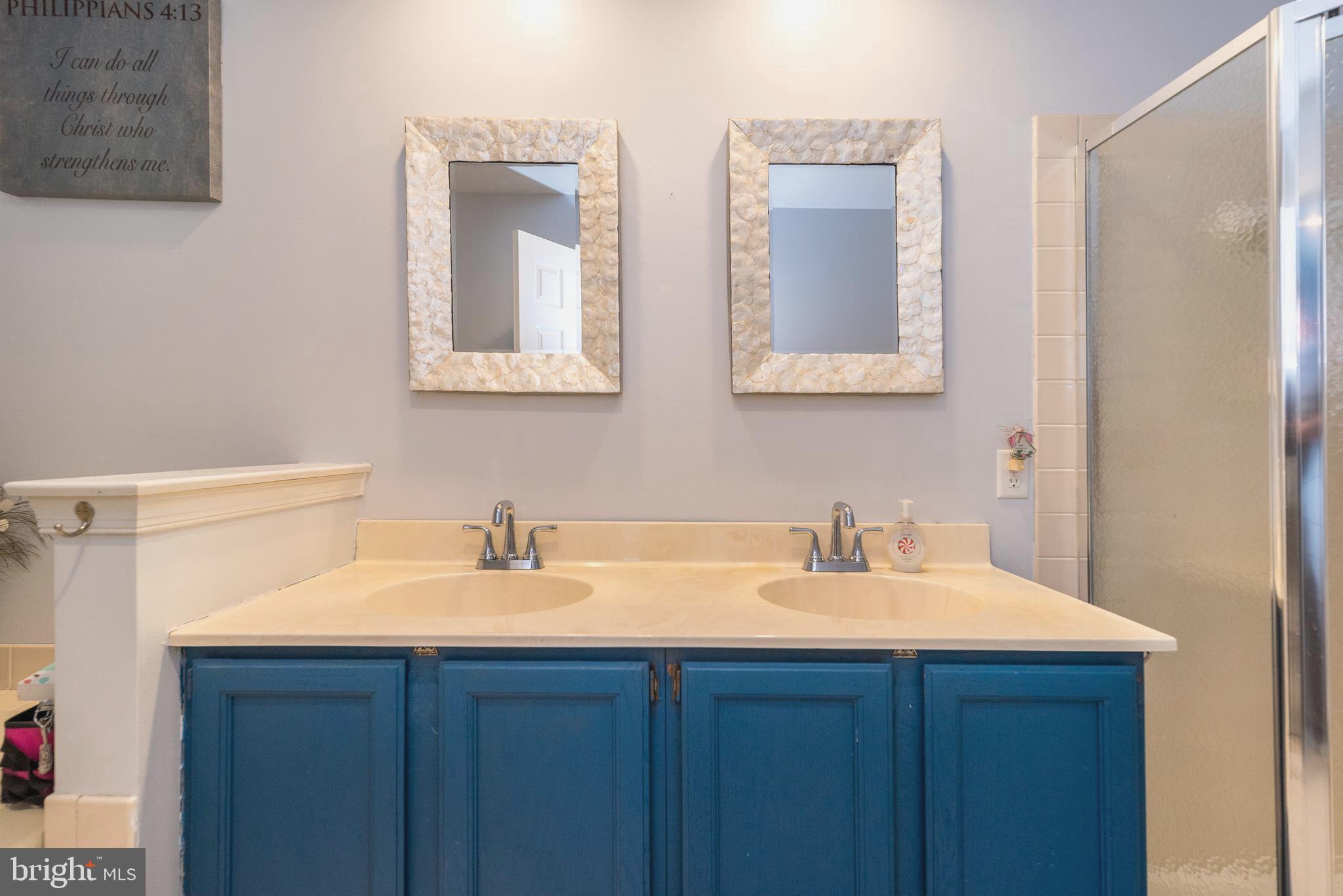 CHARLESTOWNE - Residential