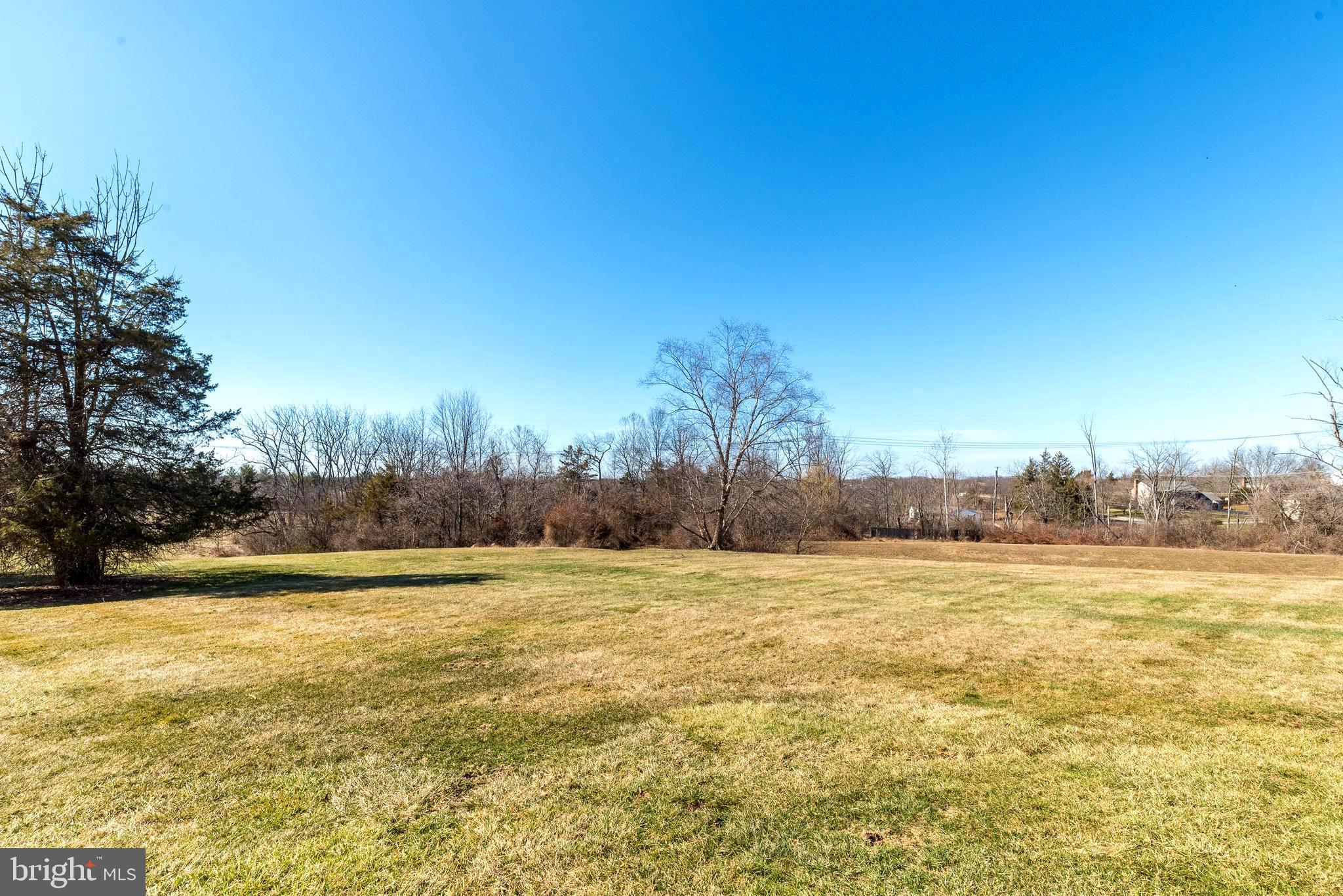 CHARLESTOWNE - Residential