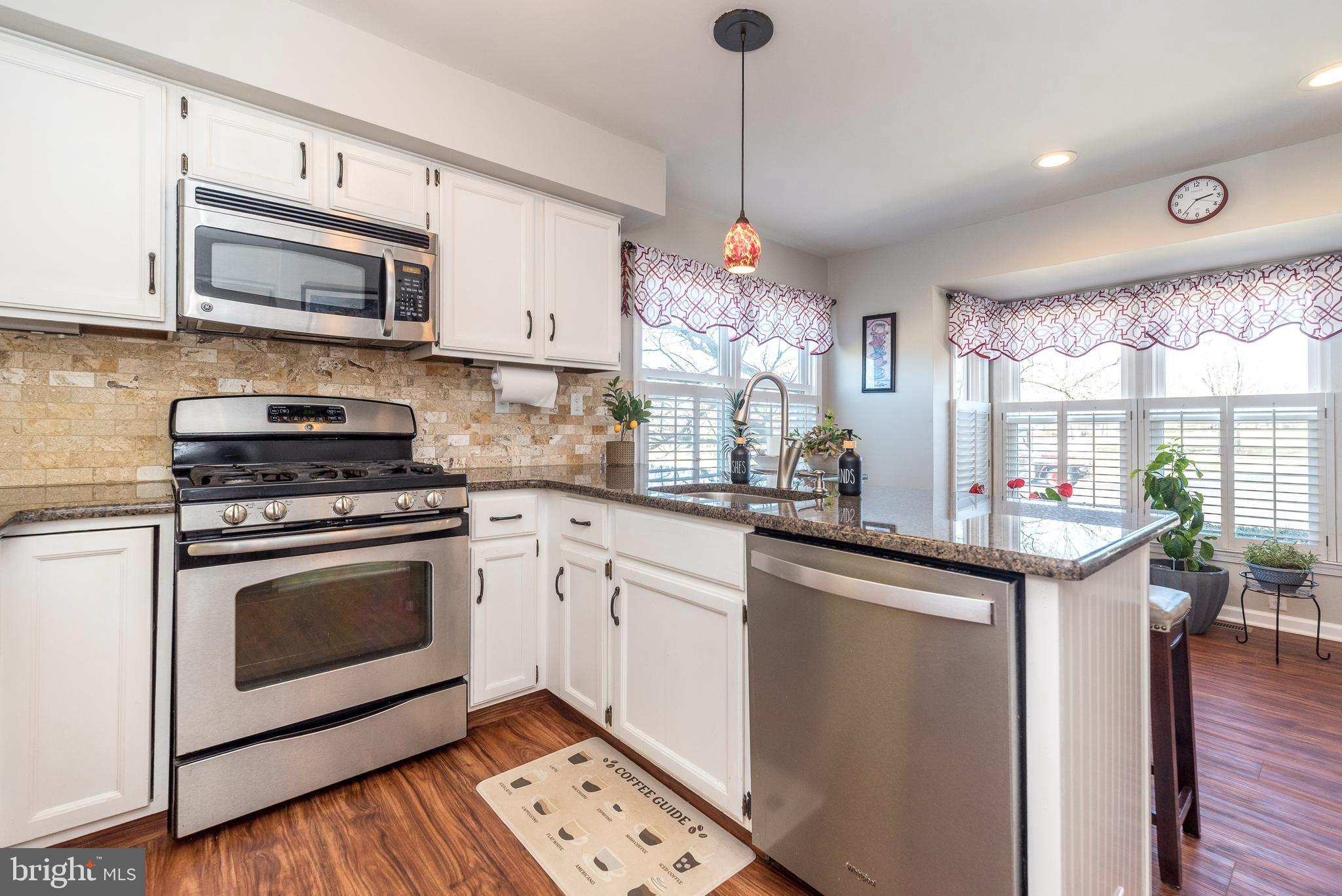 CHARLESTOWNE - Residential