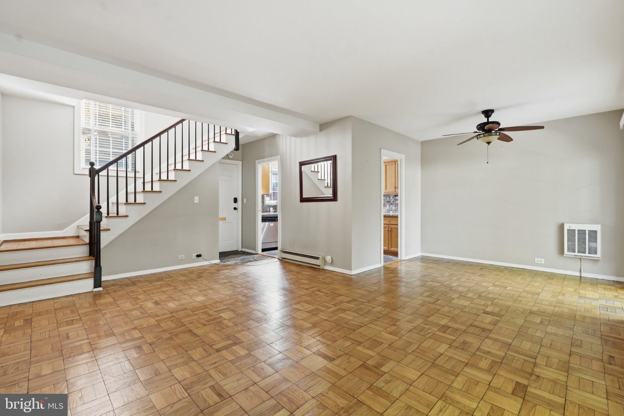 1637 MT EAGLE PLACE