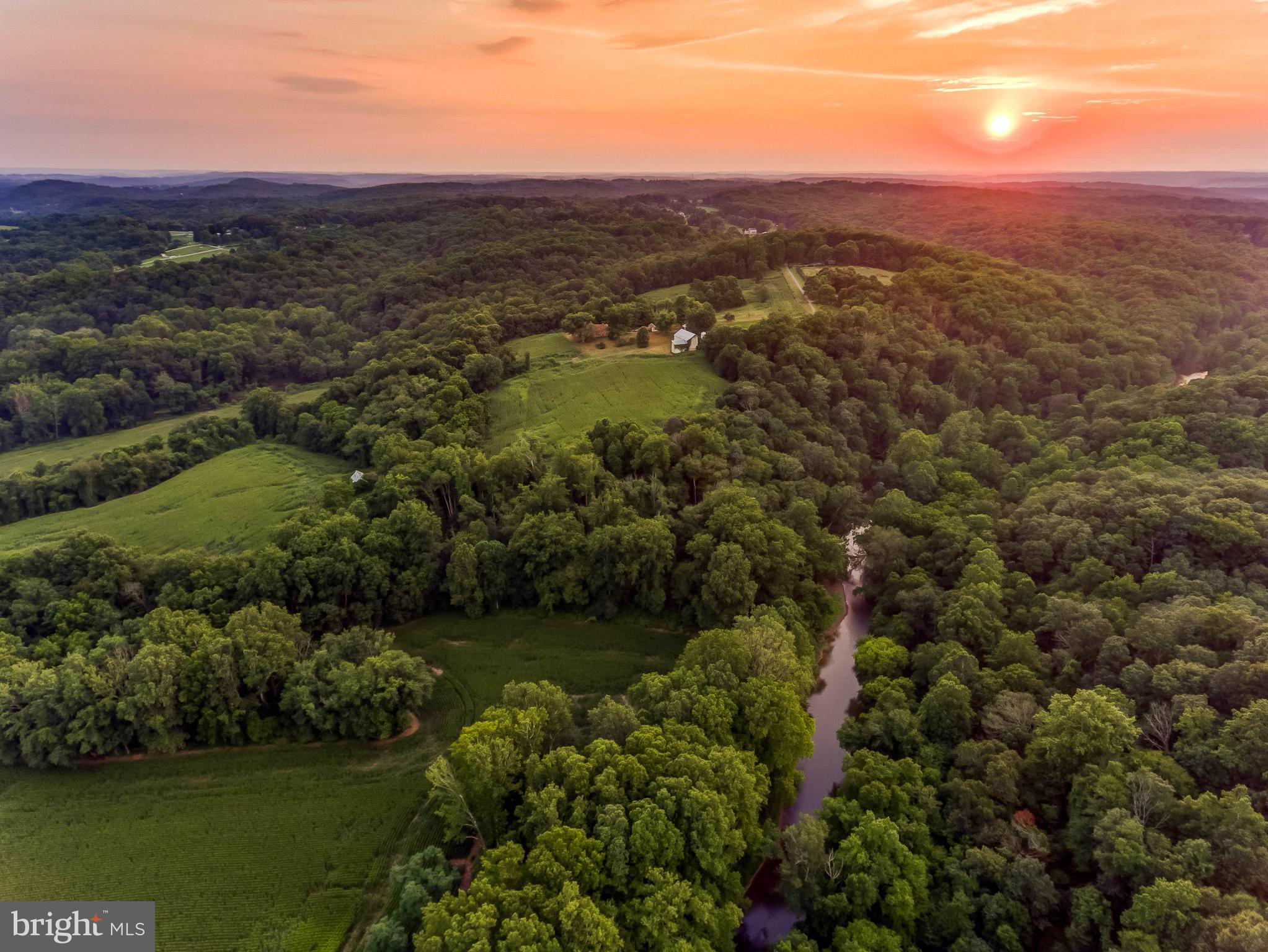 FAIRVIEW FARM - Land