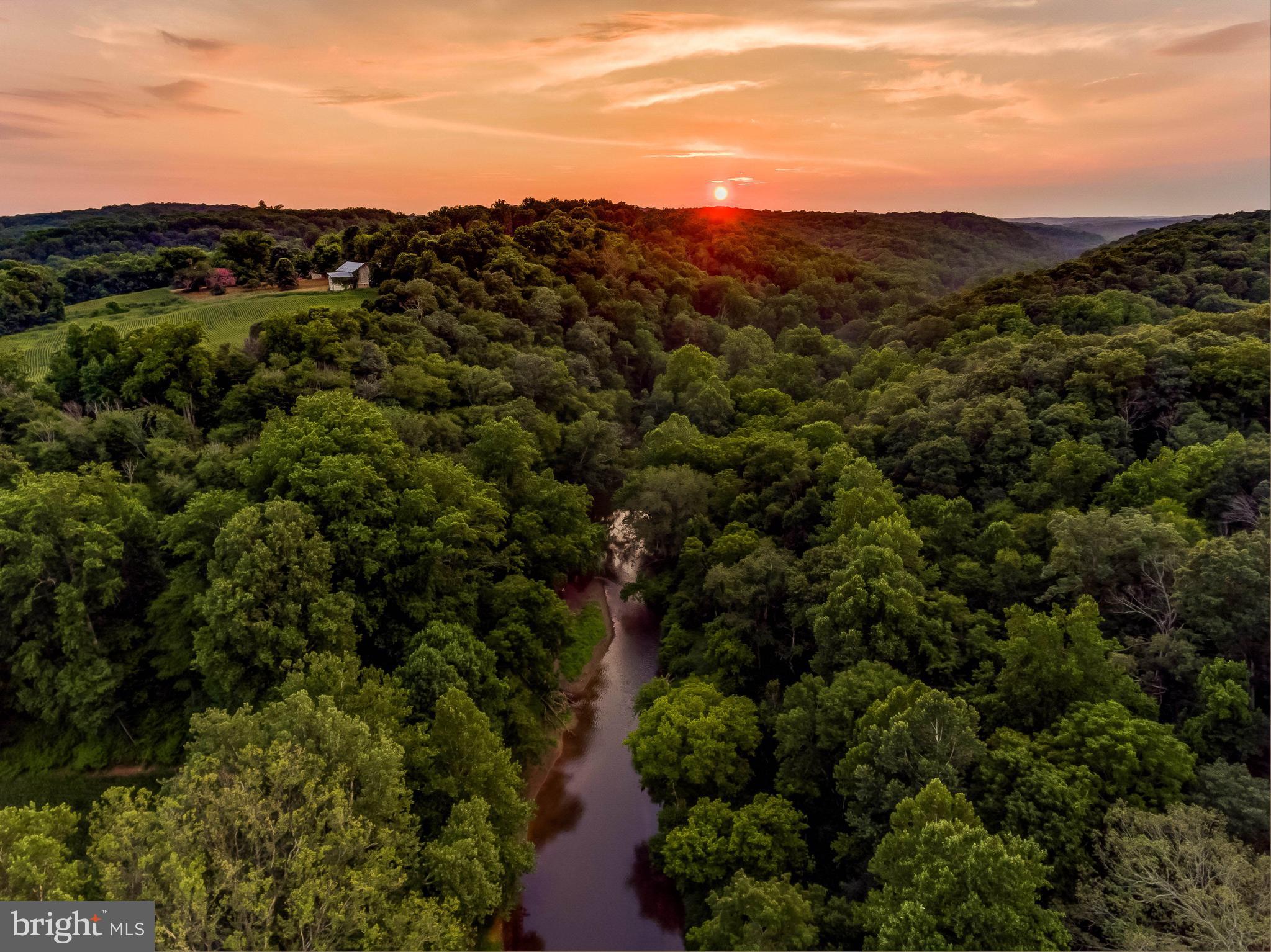 FAIRVIEW FARM - Land