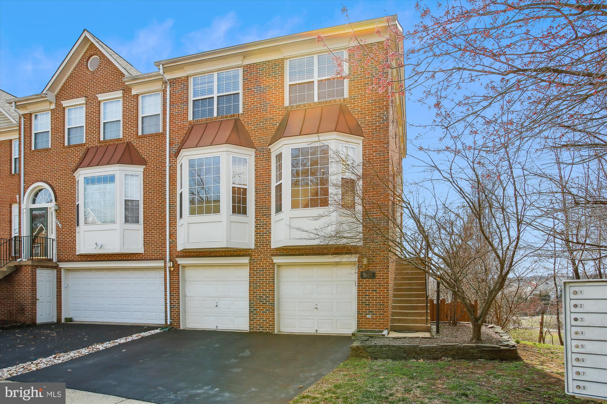 GOVERNORS GROVE - Residential Lease