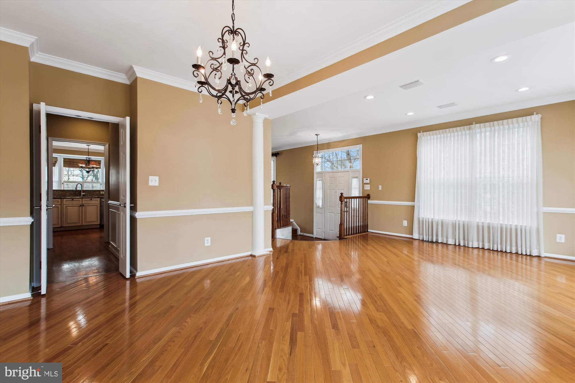 GOVERNORS GROVE - Residential Lease