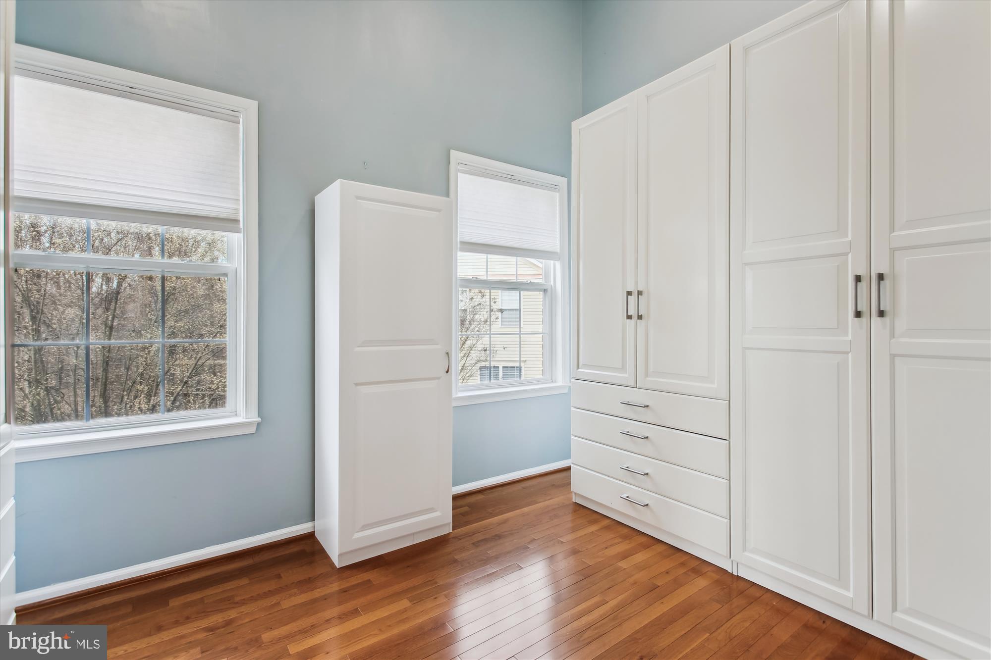 GOVERNORS GROVE - Residential Lease