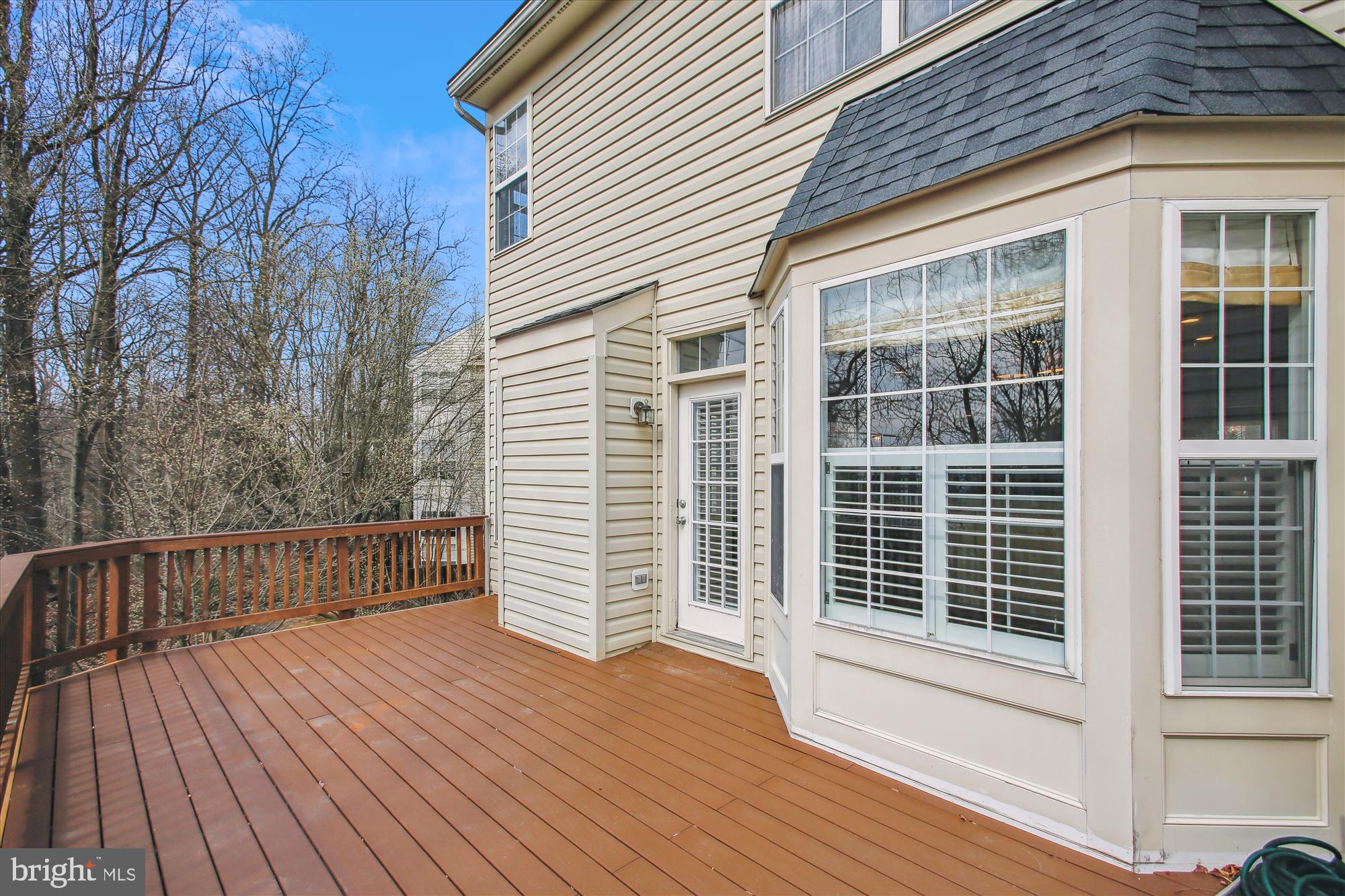 GOVERNORS GROVE - Residential Lease