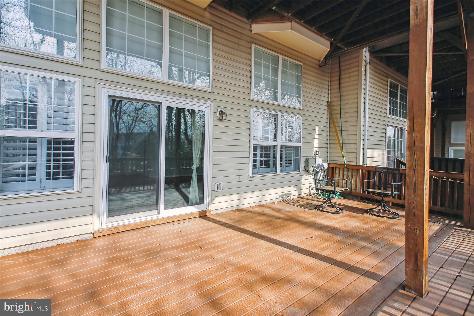 GOVERNORS GROVE - Residential Lease