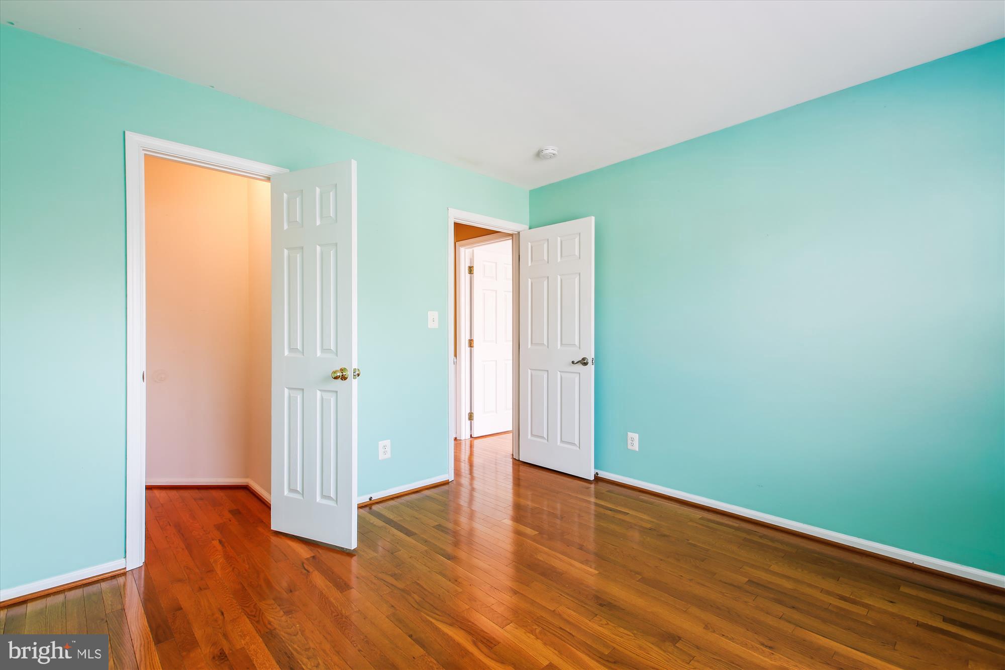 GOVERNORS GROVE - Residential Lease