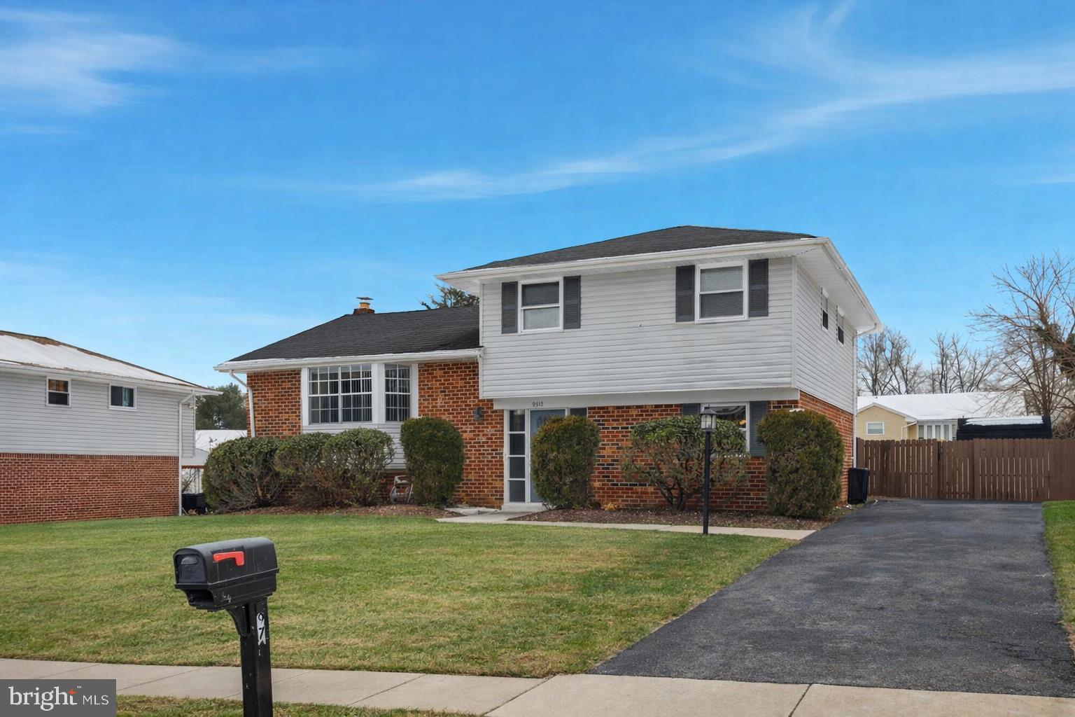 KINGS POINT - Residential