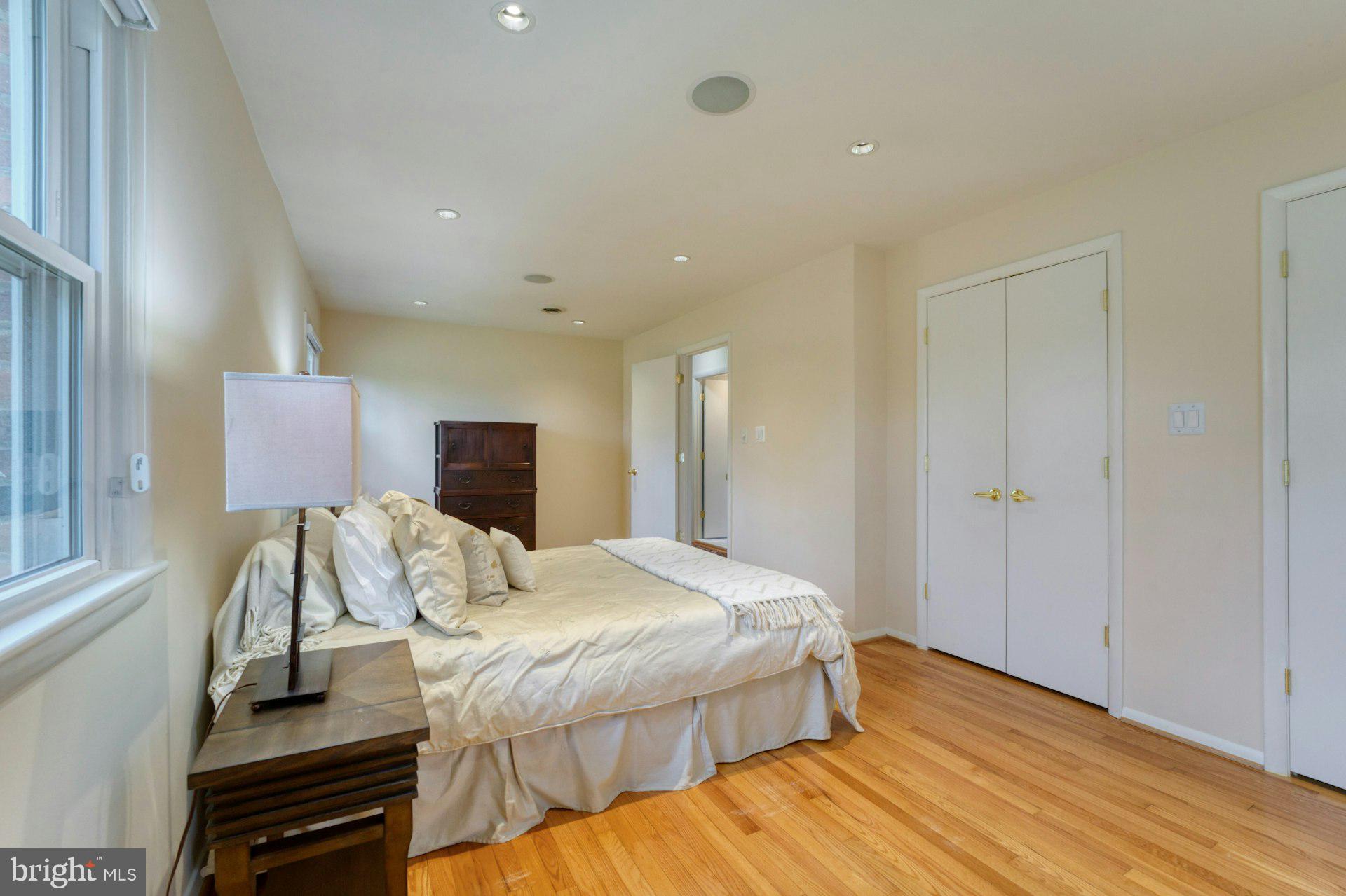 SPRINGWOOD - Residential