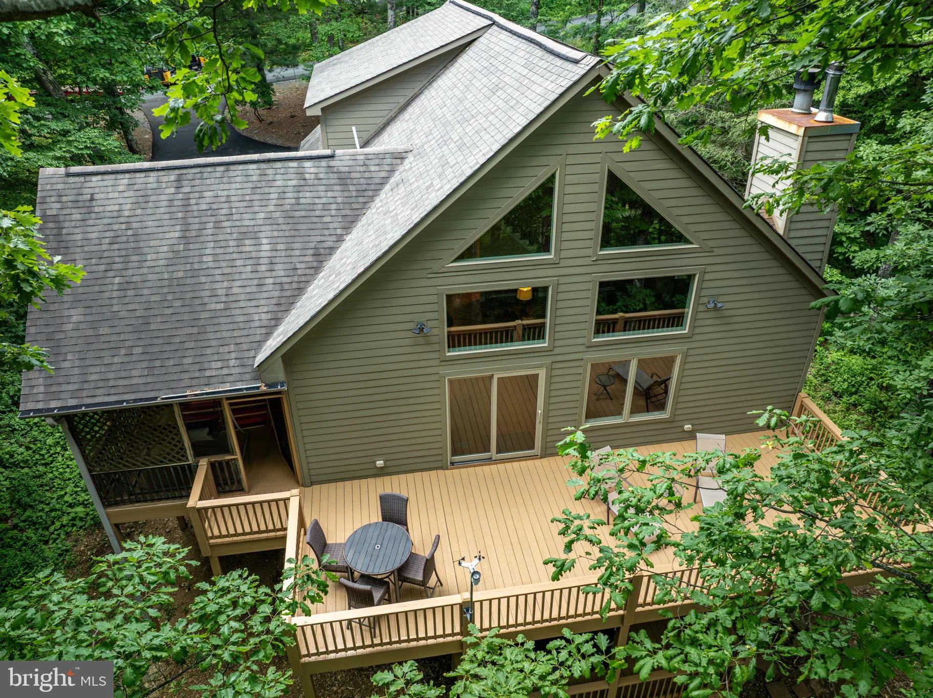 75 N Forest Drive