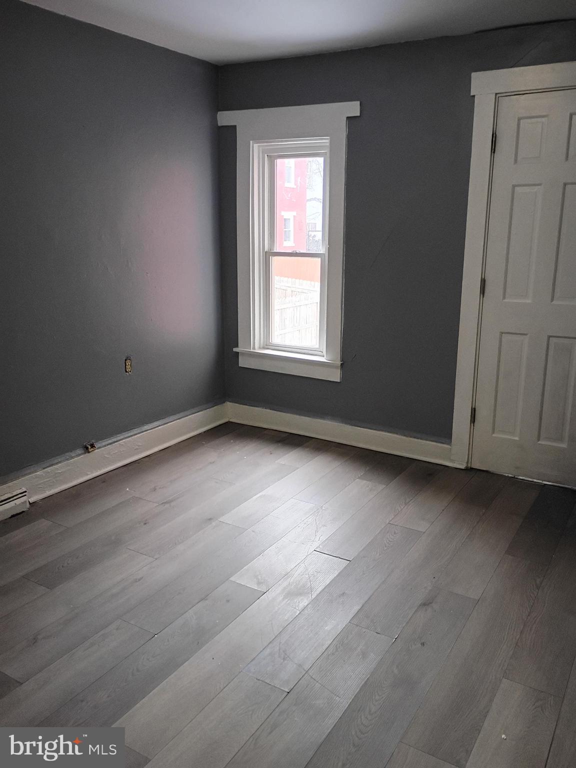 LANCASTER - Residential