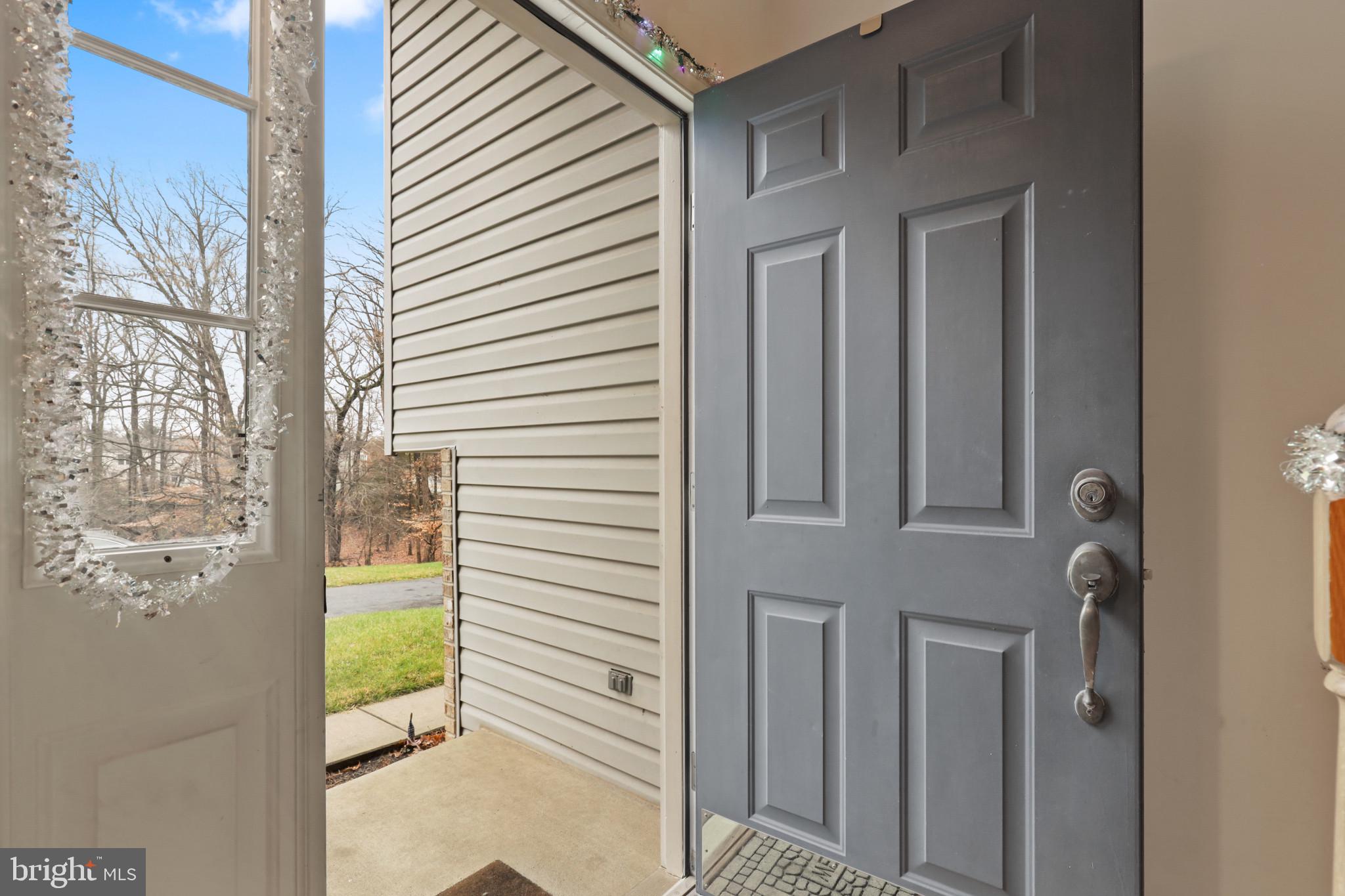 EQUESTRIAN ACRES - Residential