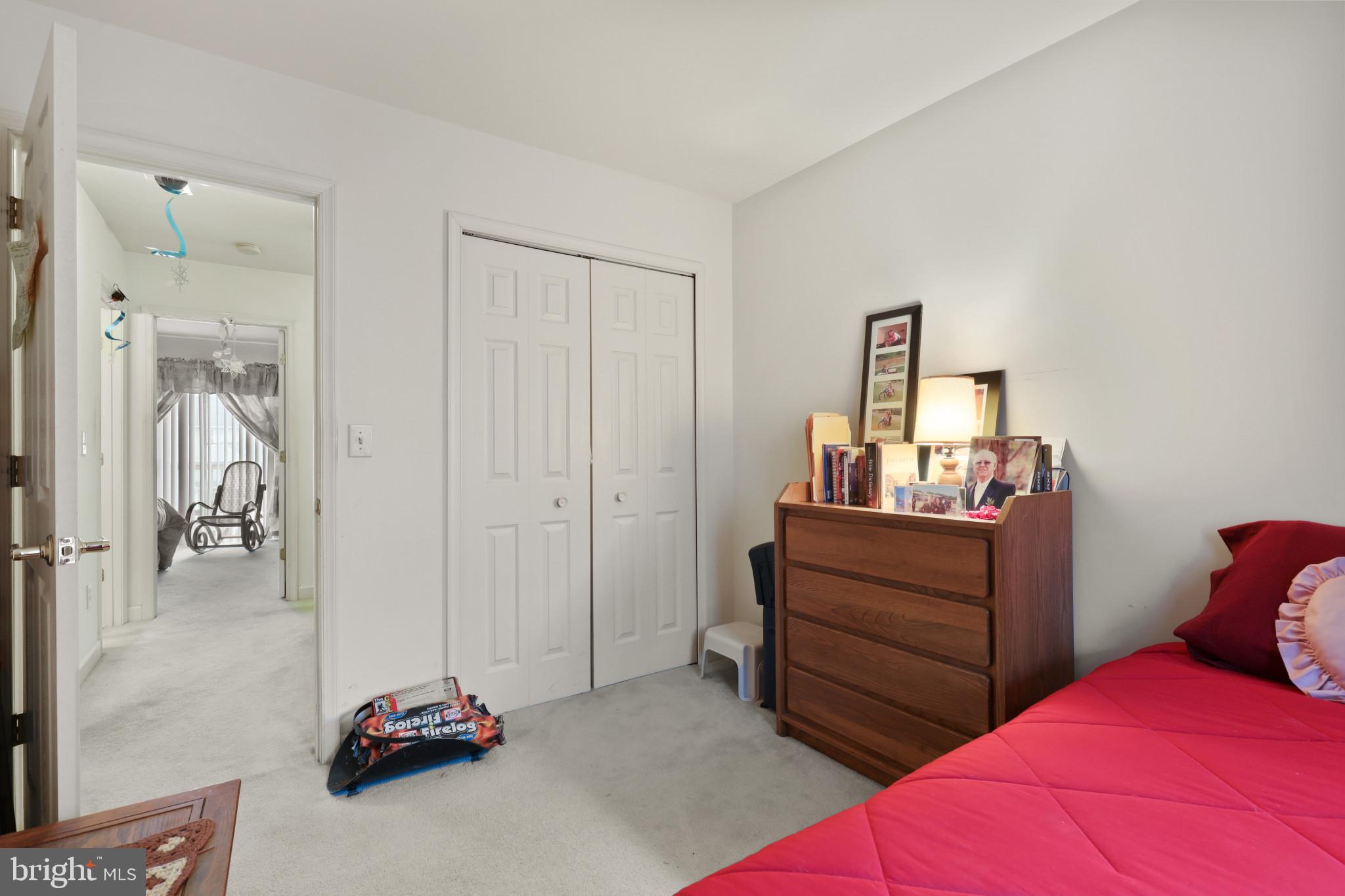 EQUESTRIAN ACRES - Residential