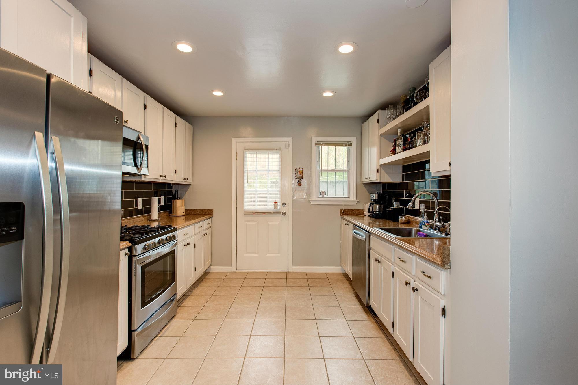 ROGERS HEIGHTS - Residential