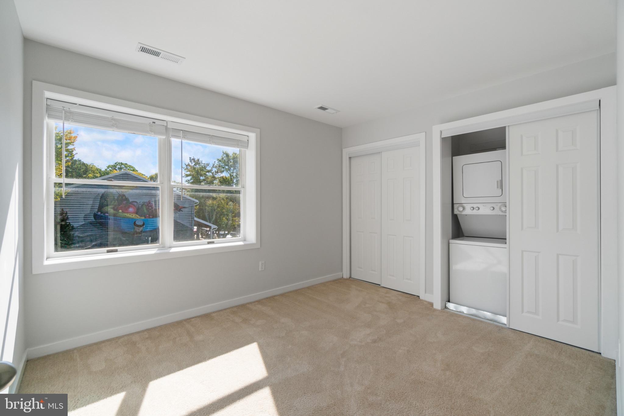 WEST ANNAPOLIS - Residential Lease