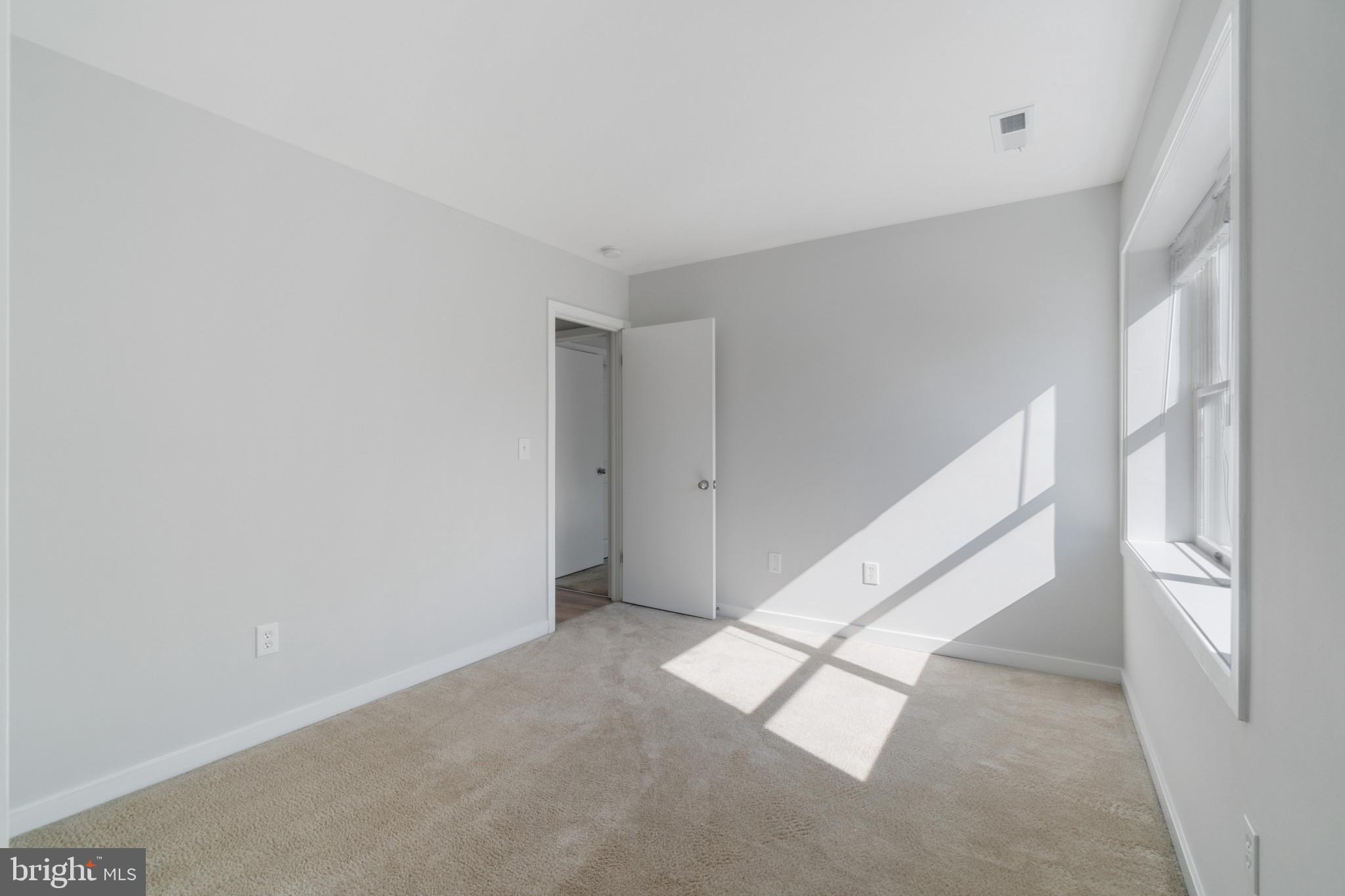 WEST ANNAPOLIS - Residential Lease