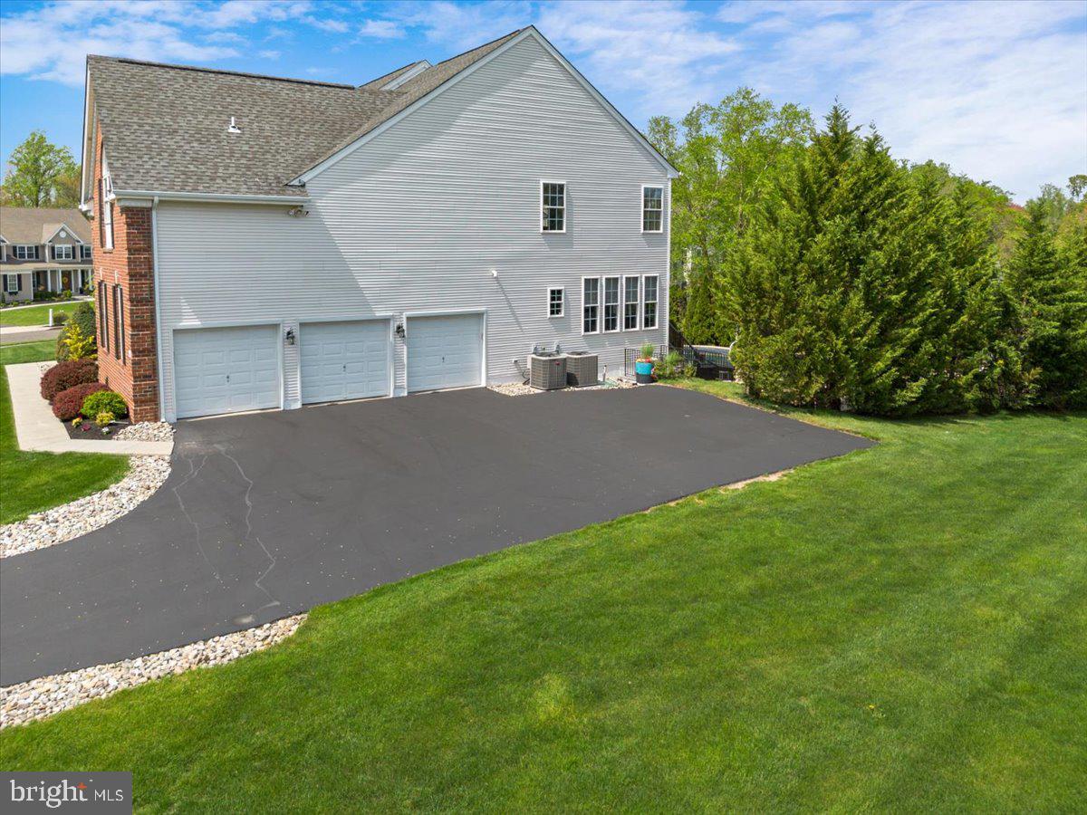 WOODS AT NORTHAMPTON - Residential