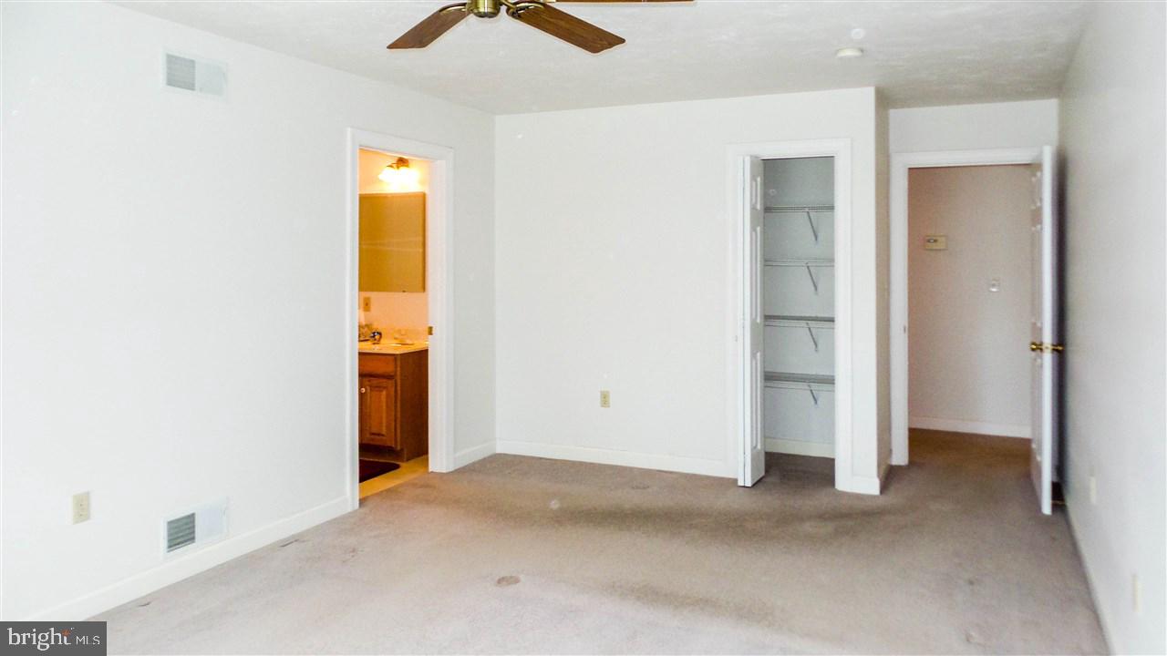 NOAH MEADOWS - Residential