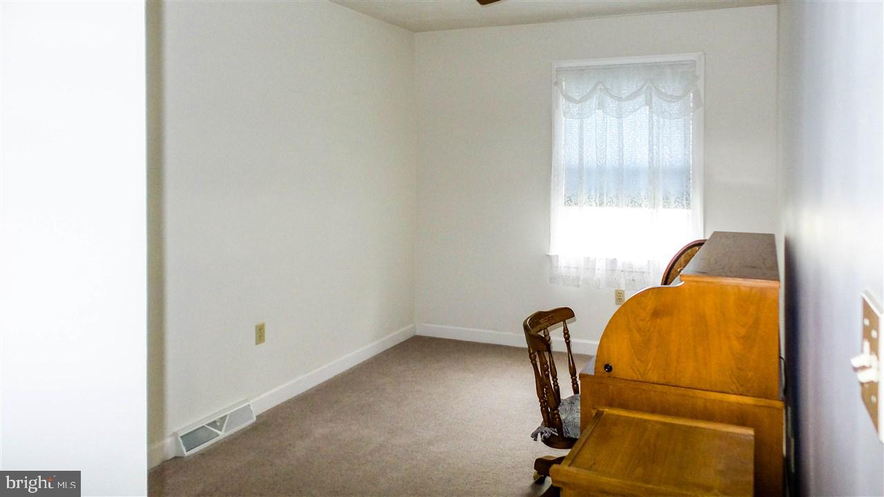 NOAH MEADOWS - Residential