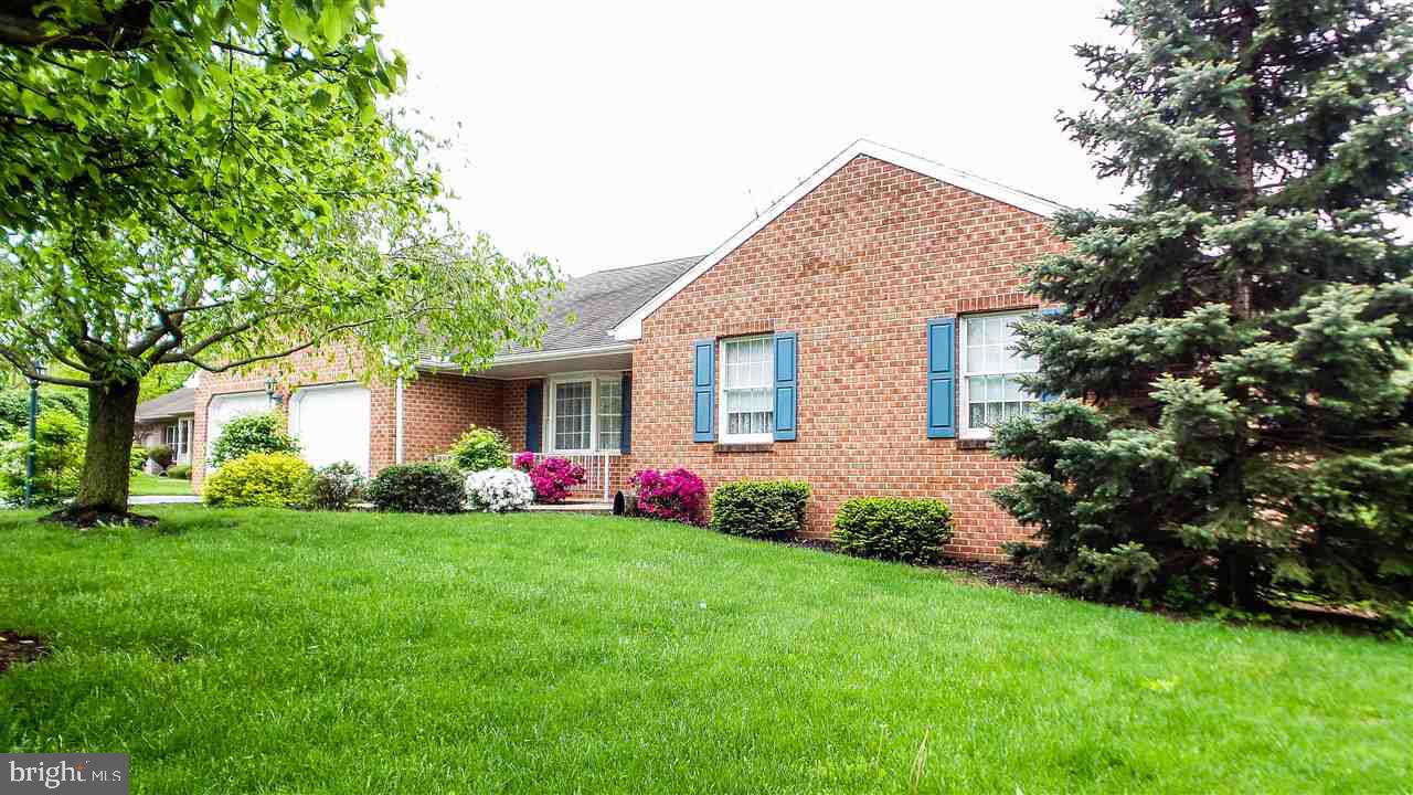 NOAH MEADOWS - Residential