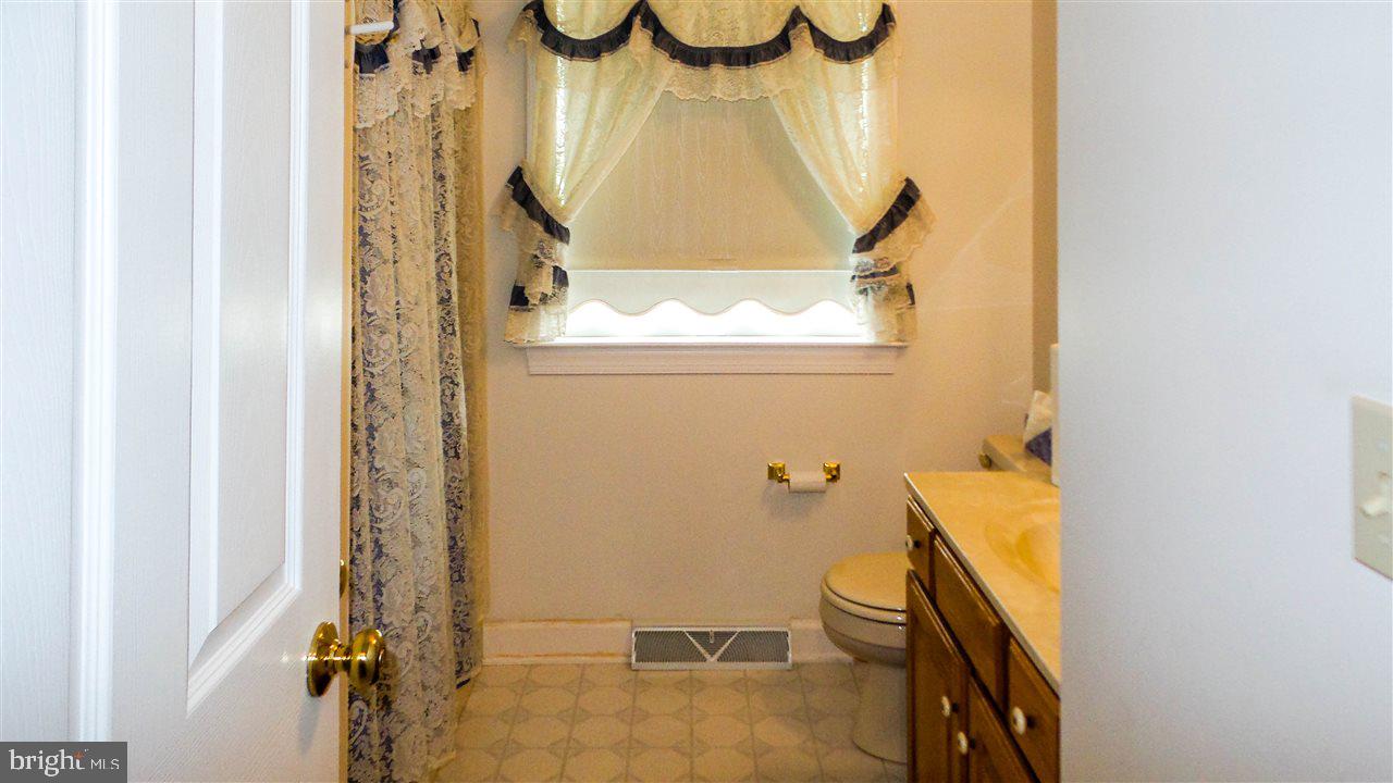 NOAH MEADOWS - Residential