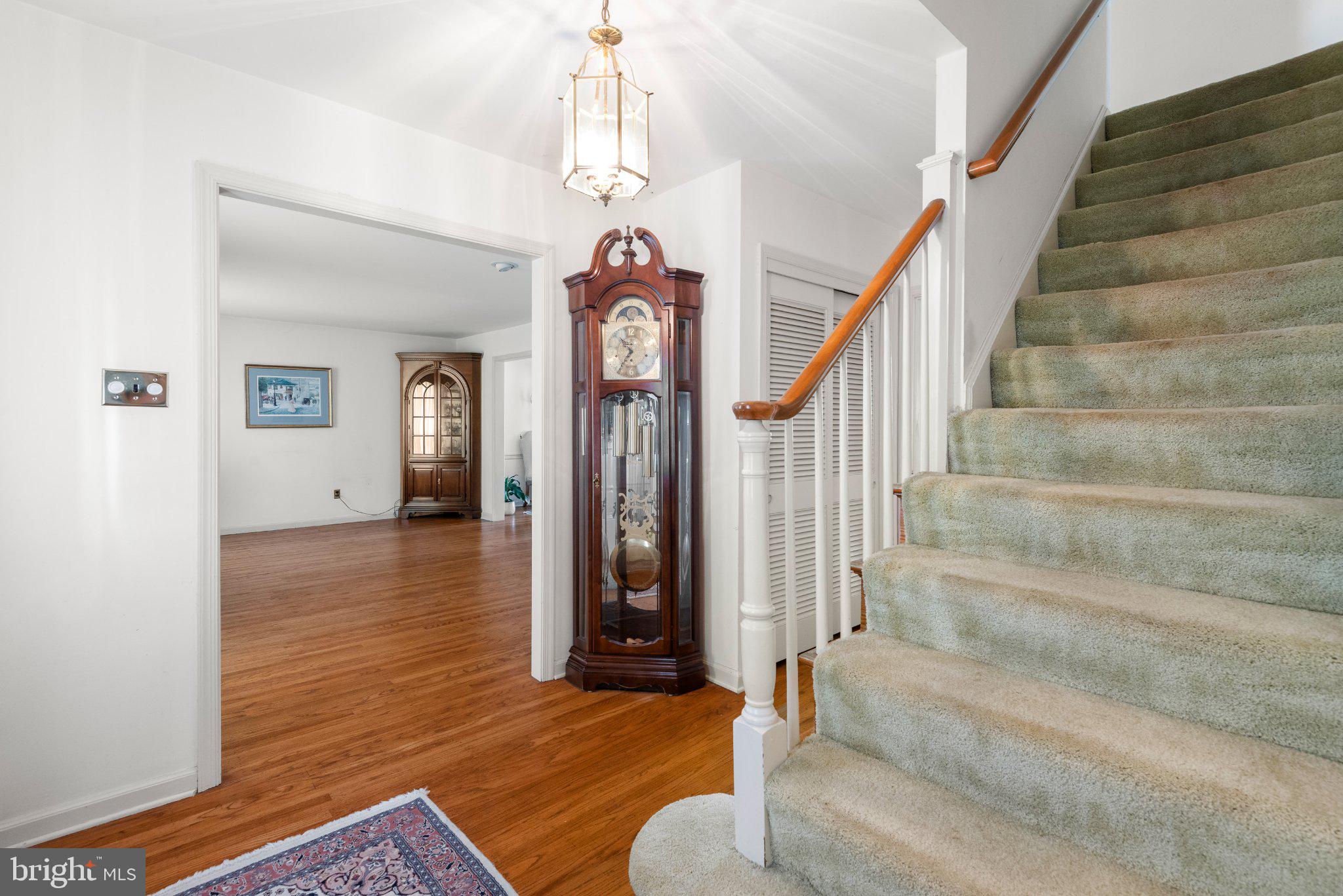 5 GRANT LANE