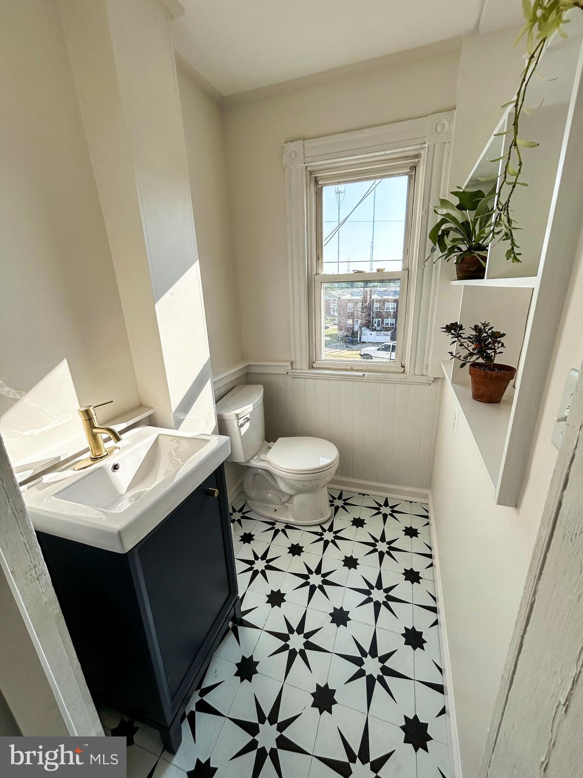 HAMPDEN HISTORIC DISTRICT - Residential