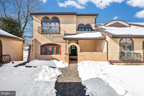 Townhouse For Sale - 301 Browning Lane #50<br/> CHERRY HILL, NJ 08003