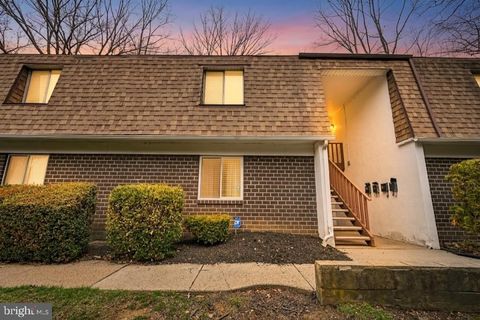 Condo For Sale - 411 N Stiles Ave #B9<br/> MAPLE SHADE, NJ 08052