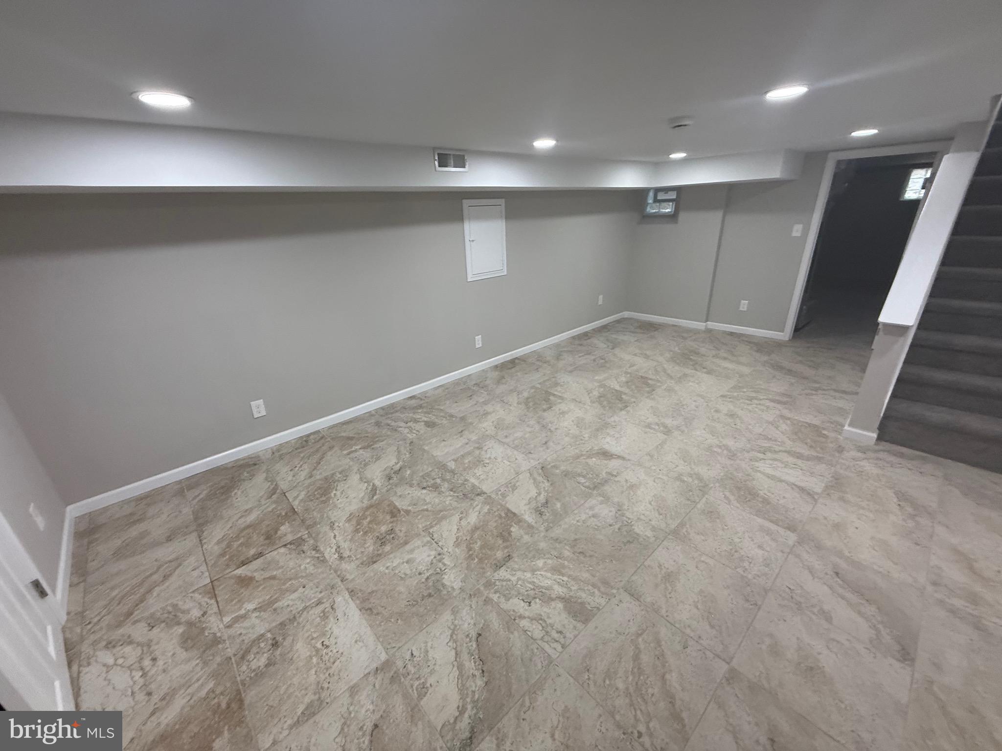 GERMANTOWN - Residential