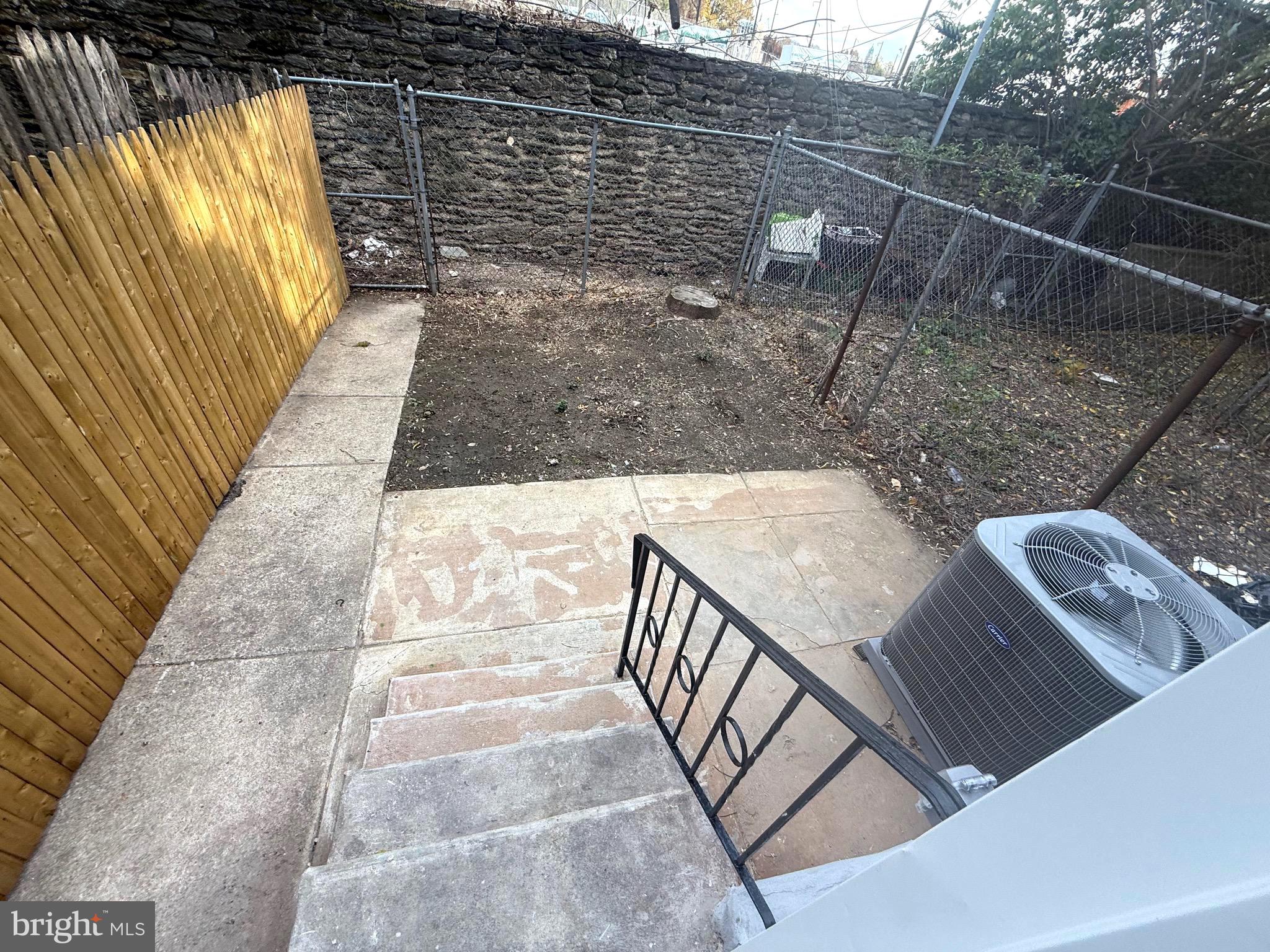 GERMANTOWN - Residential